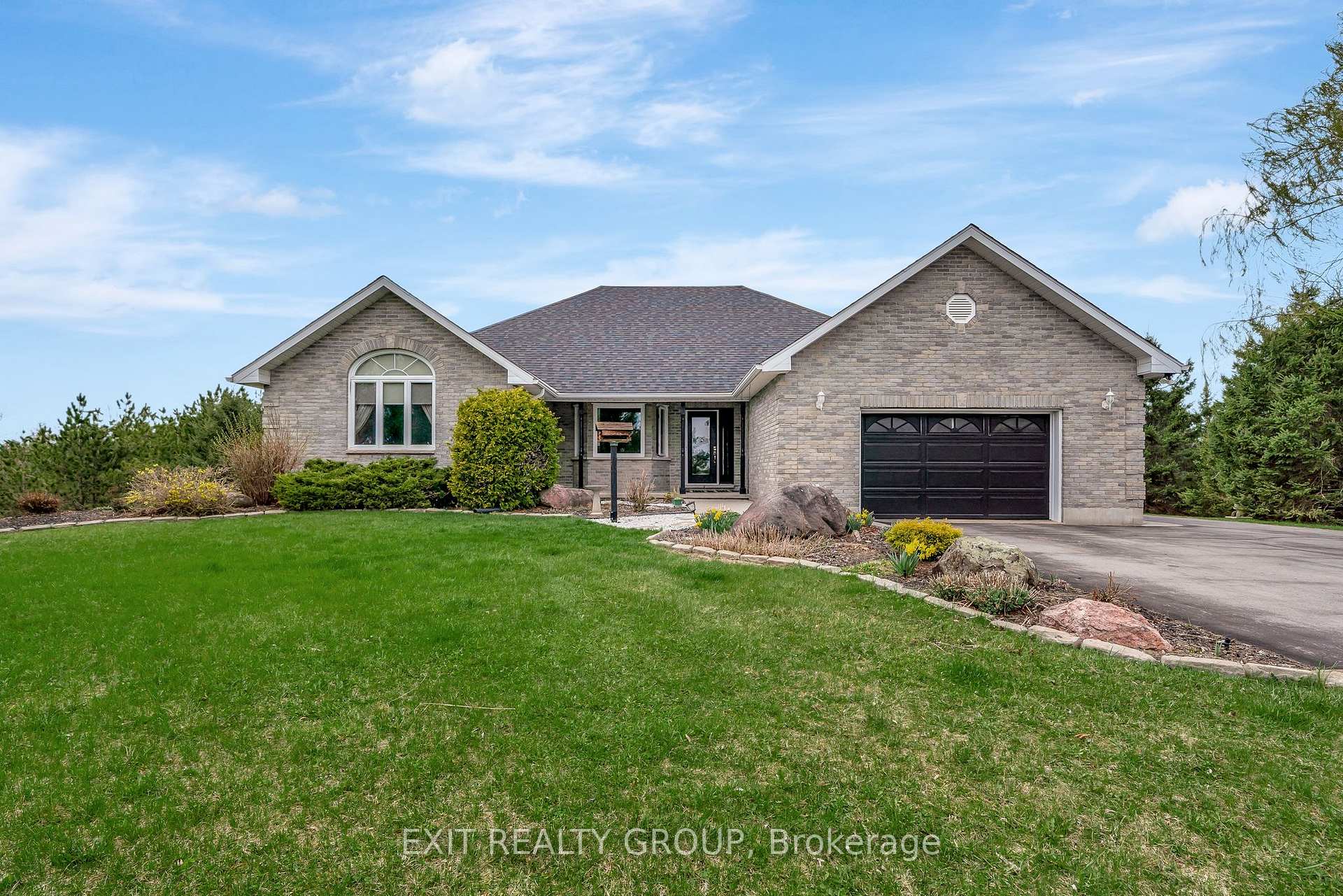 Front of 39 Woods Road