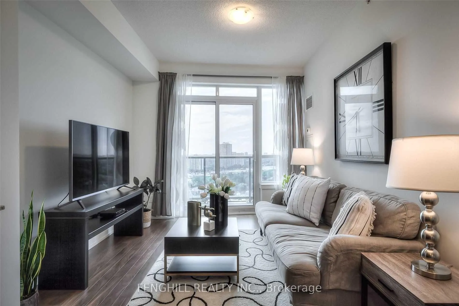 Photo 9 of Unit 1811, 7171 Yonge Street, Markham, Thornhill — HOMEH