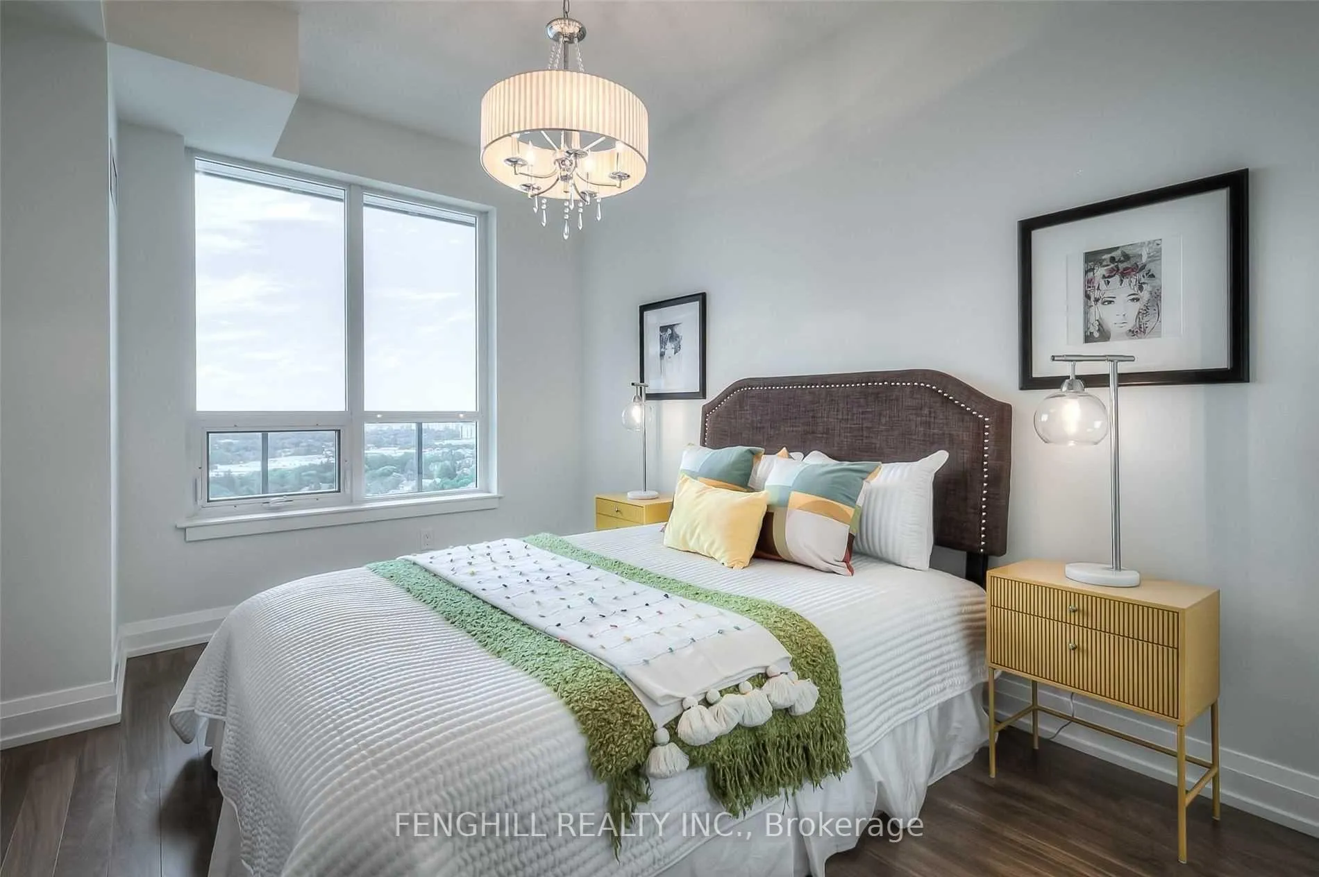 Photo 11 of Unit 1811, 7171 Yonge Street, Markham, Thornhill — HOMEH