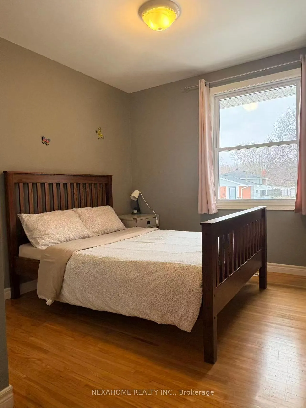 Photo 9 of 93 Gablewood Crescent, London, North F — HOMEH