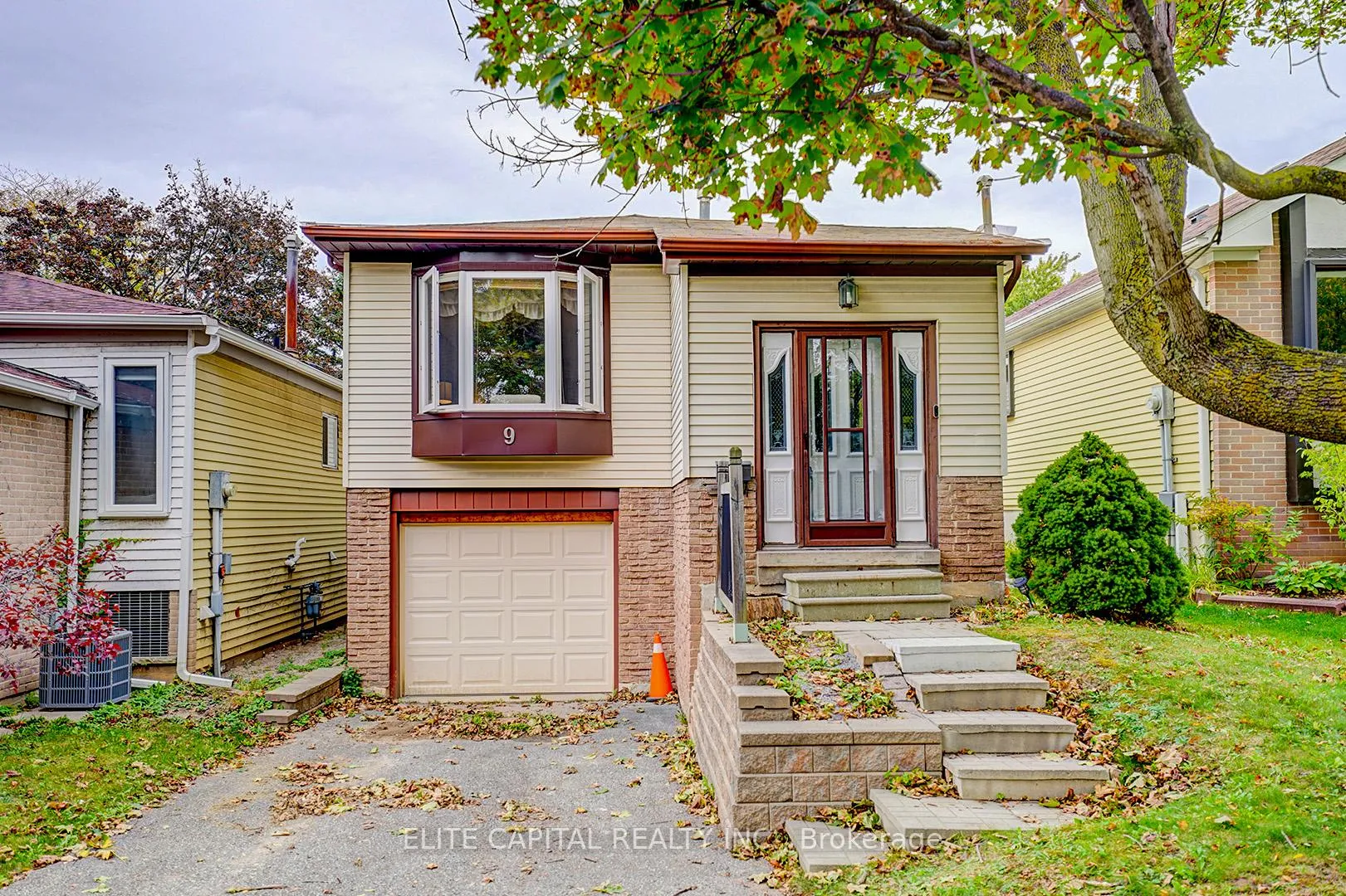 Photo 1 of 9 Snowshoe Crescent, Markham, German Mills — HOMEH