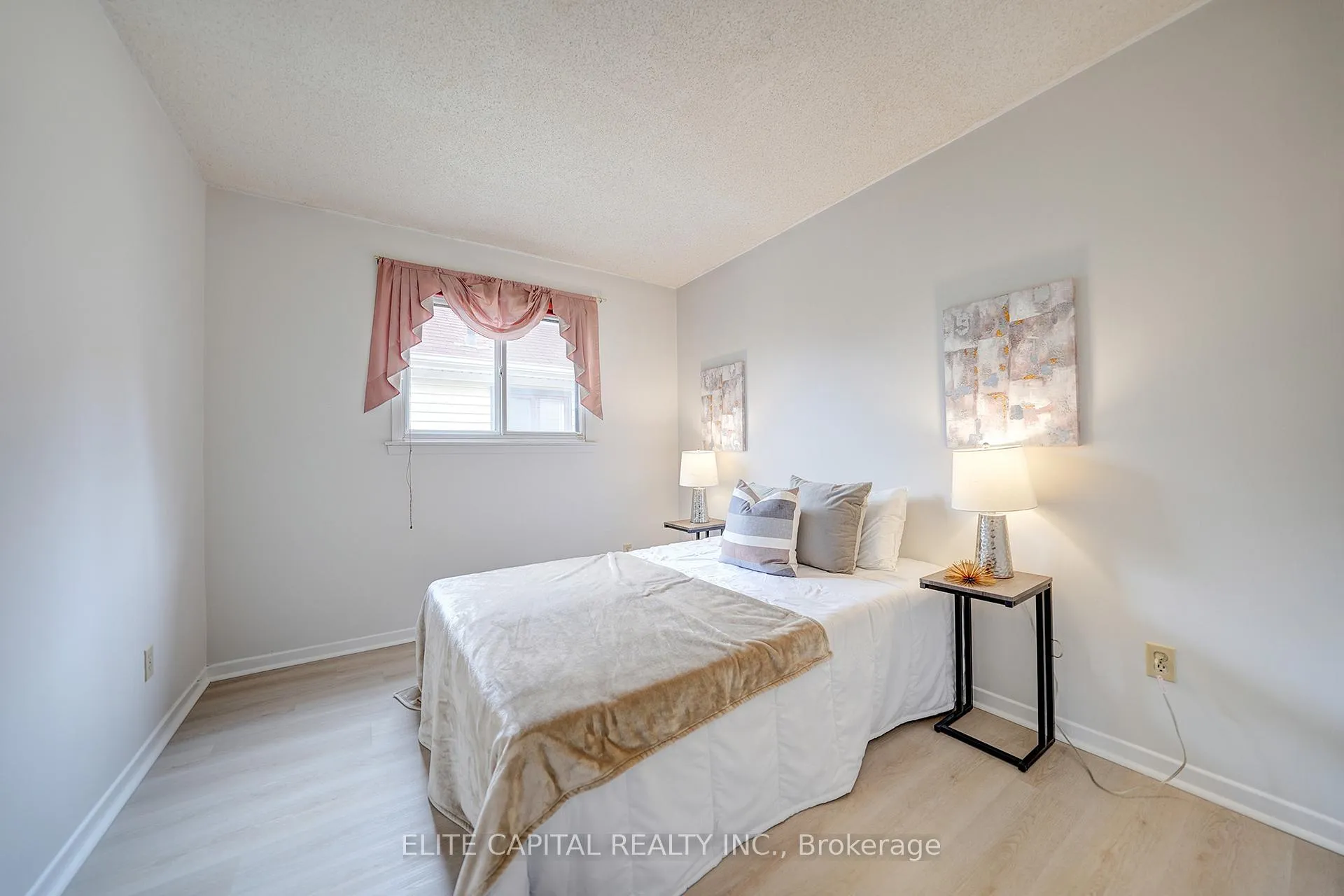 Photo 12 of 9 Snowshoe Crescent, Markham, German Mills — HOMEH