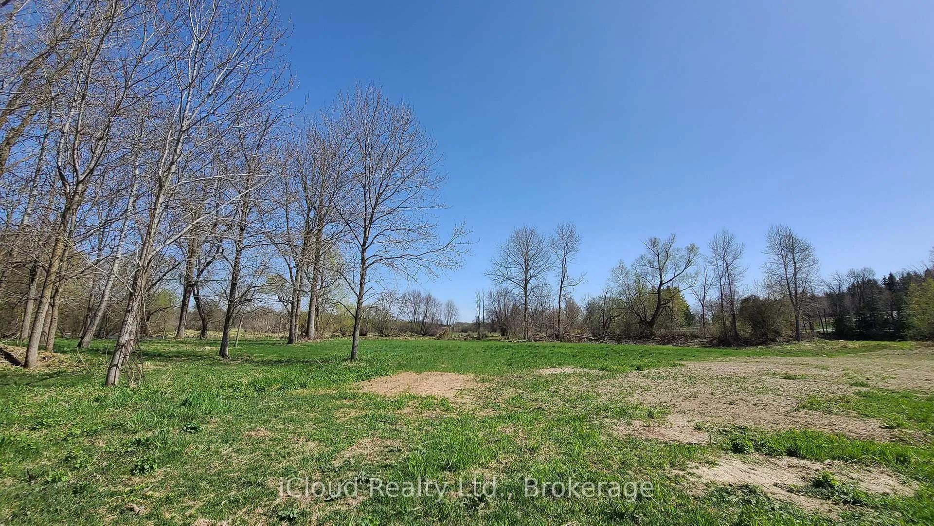 Photo 5 of 248 Macintosh Street W, North Huron, Wingham — HOMEH