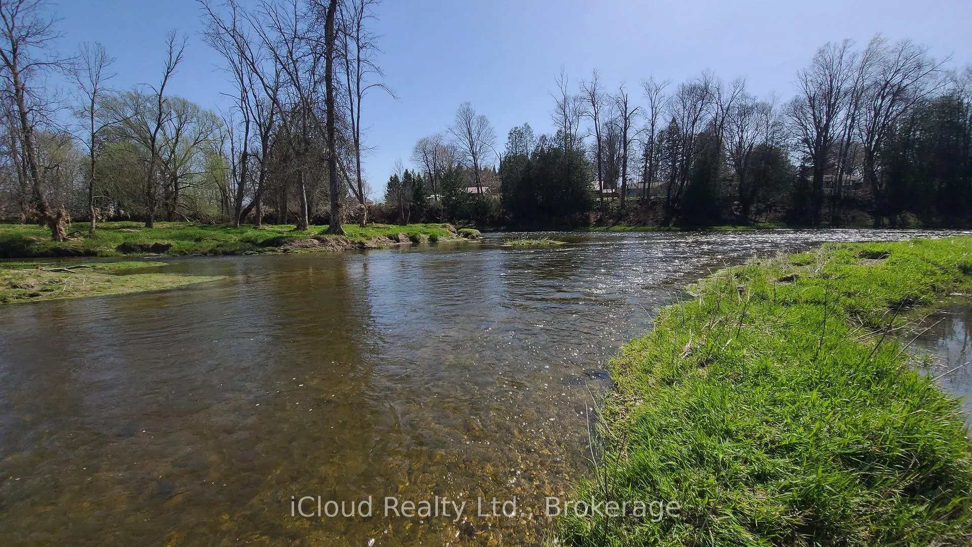 Photo 11 of 248 Macintosh Street W, North Huron, Wingham — HOMEH