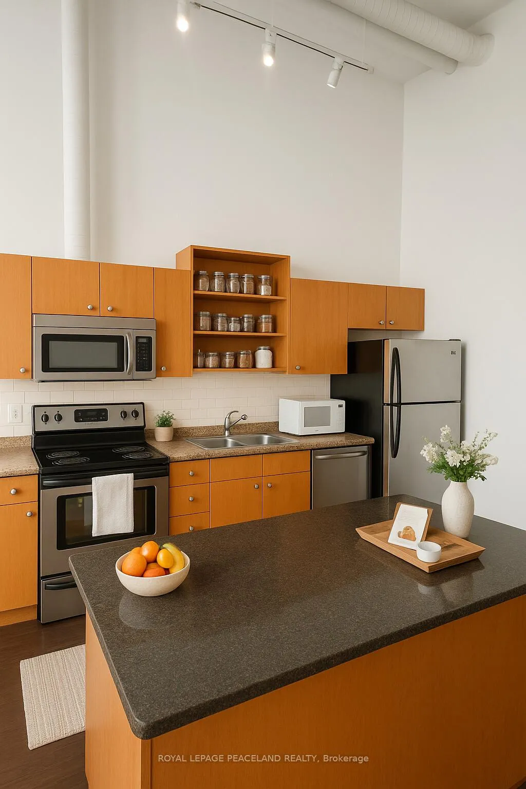 Photo 4 of Unit 418, 410 King Street W, Kitchener — HOMEH