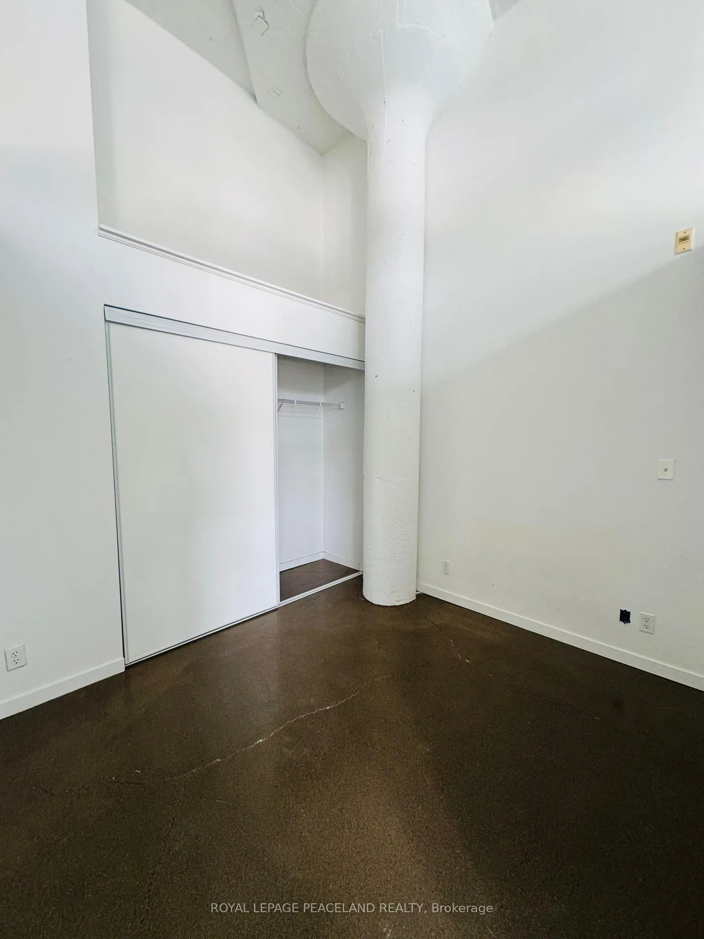Photo 7 of Unit 418, 410 King Street W, Kitchener — HOMEH