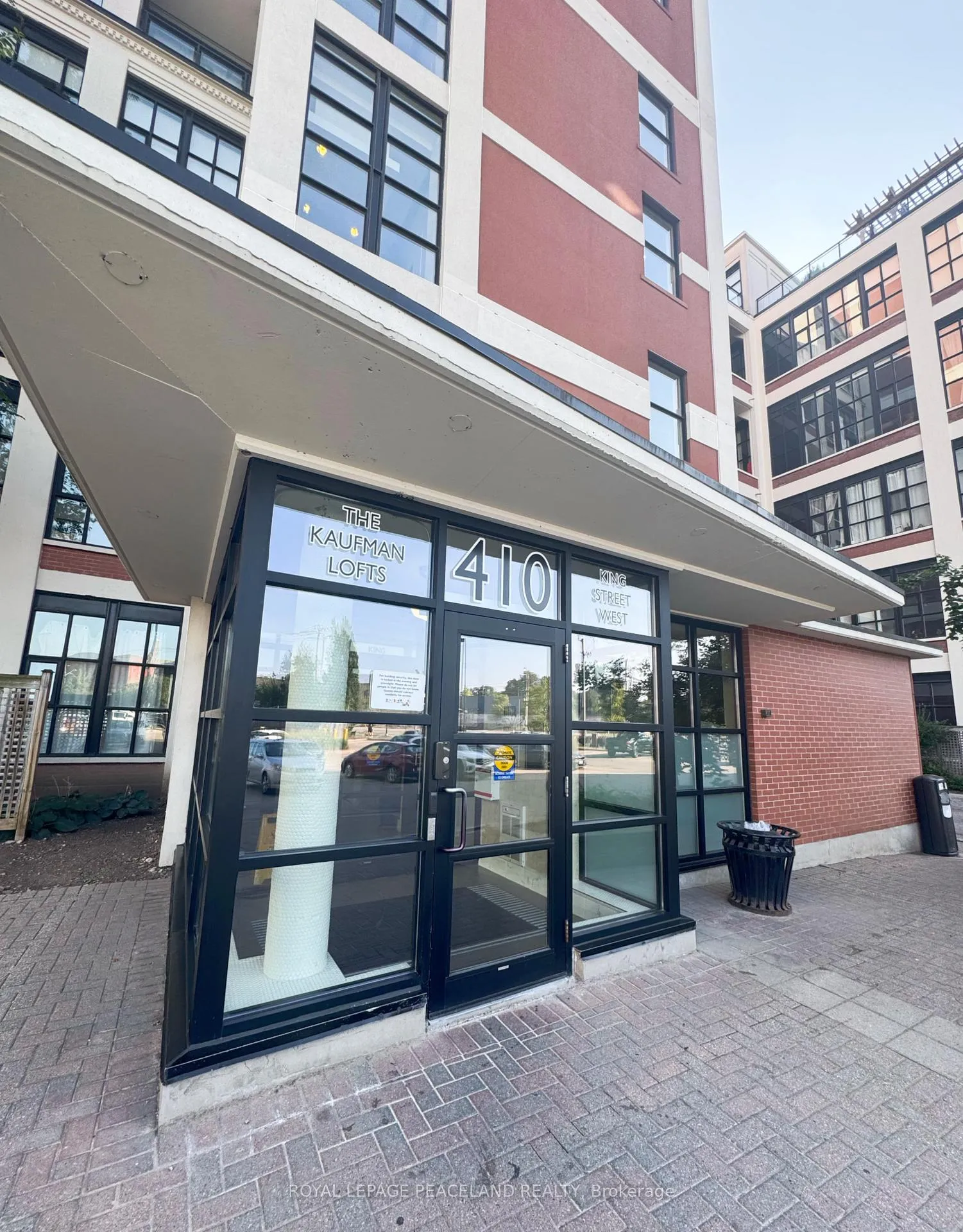 Photo 10 of Unit 418, 410 King Street W, Kitchener — HOMEH