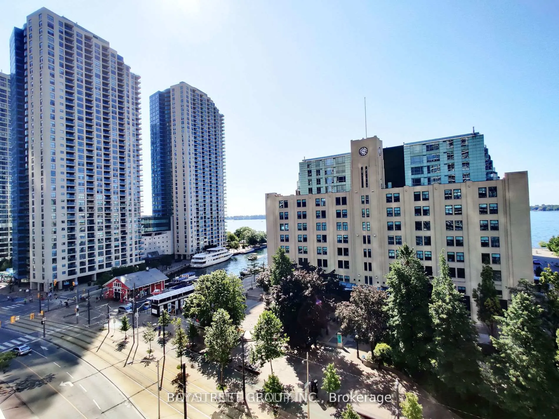 Photo 26 of Unit 806, 208 Queens Quay W, Toronto, Waterfront Communities — HOMEH