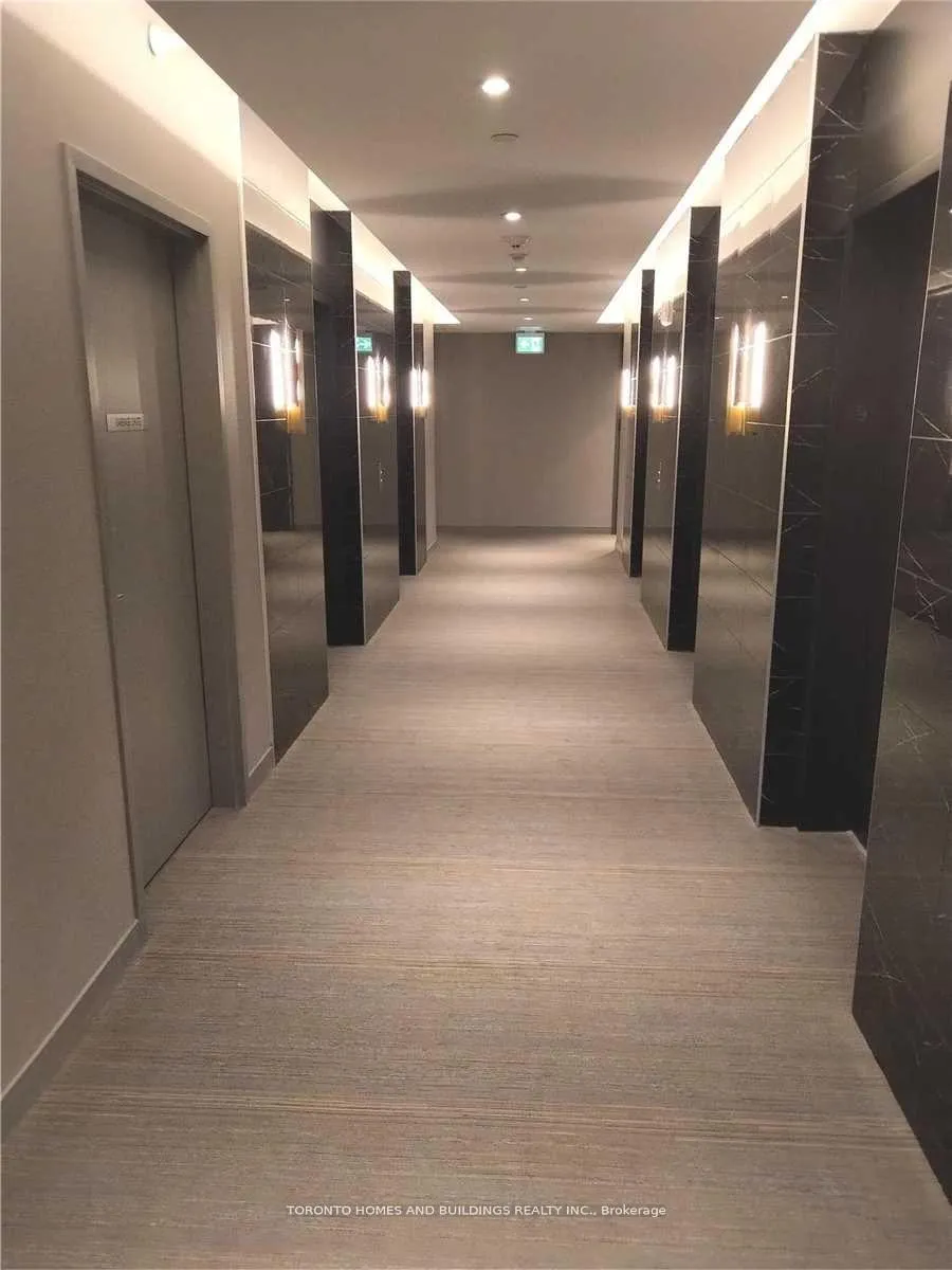 Photo 1 of Unit 907, 950 Portage Parkway, Vaughan, Vaughan Corporate Centre — HOMEH