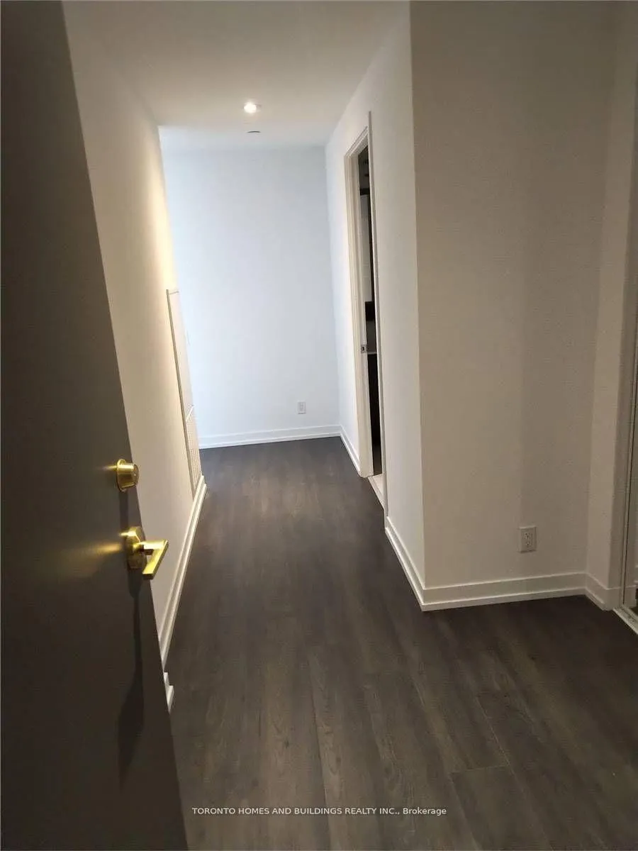 Photo 2 of Unit 907, 950 Portage Parkway, Vaughan, Vaughan Corporate Centre — HOMEH