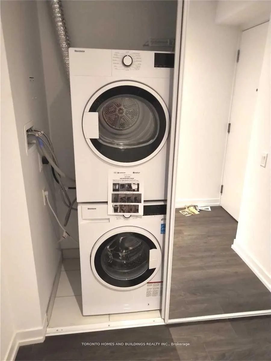 Photo 10 of Unit 907, 950 Portage Parkway, Vaughan, Vaughan Corporate Centre — HOMEH