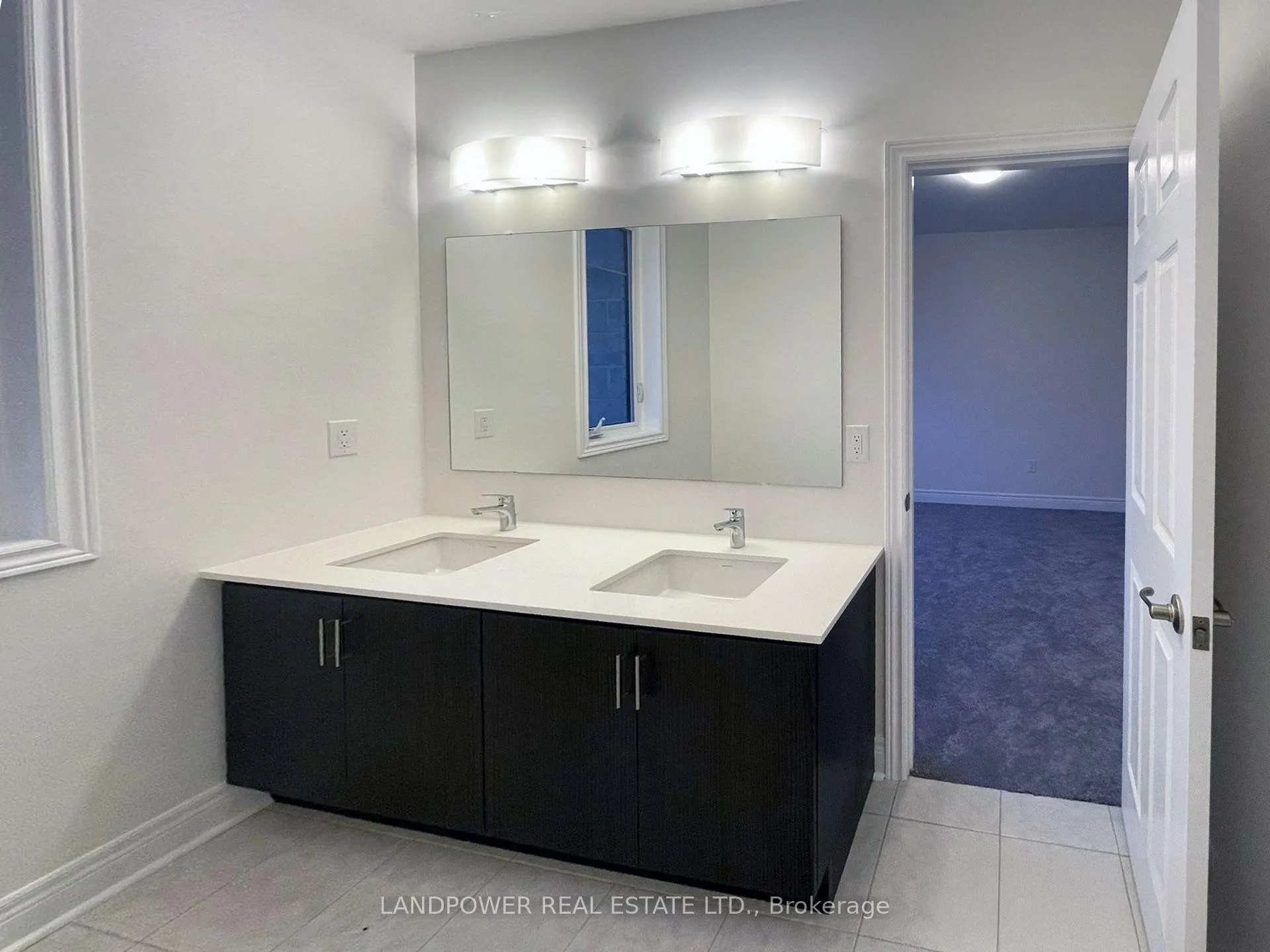 Photo 11 of 18 Nigh Drive, Markham, Middlefield — HOMEH