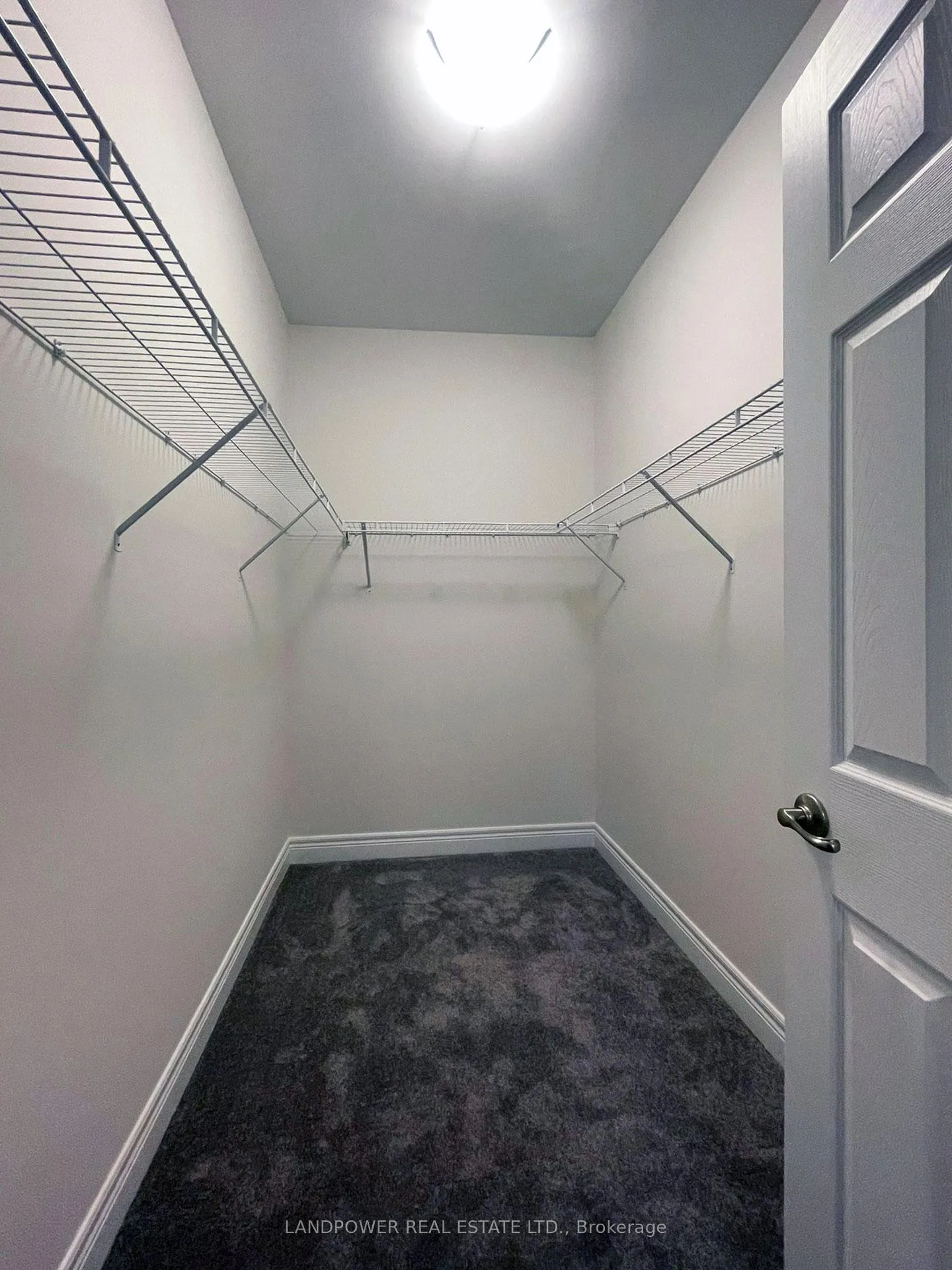 Photo 14 of 18 Nigh Drive, Markham, Middlefield — HOMEH