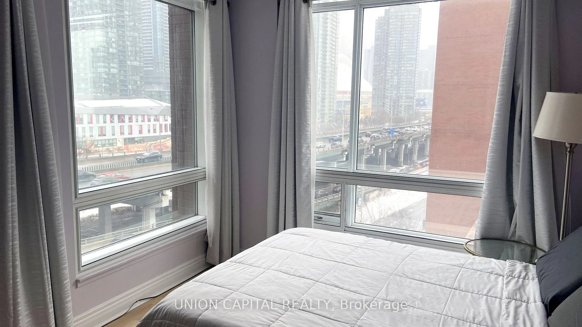 Photo 8 of Unit 812W, 500 Queens Quay W, Toronto, Waterfront Communities — HOMEH