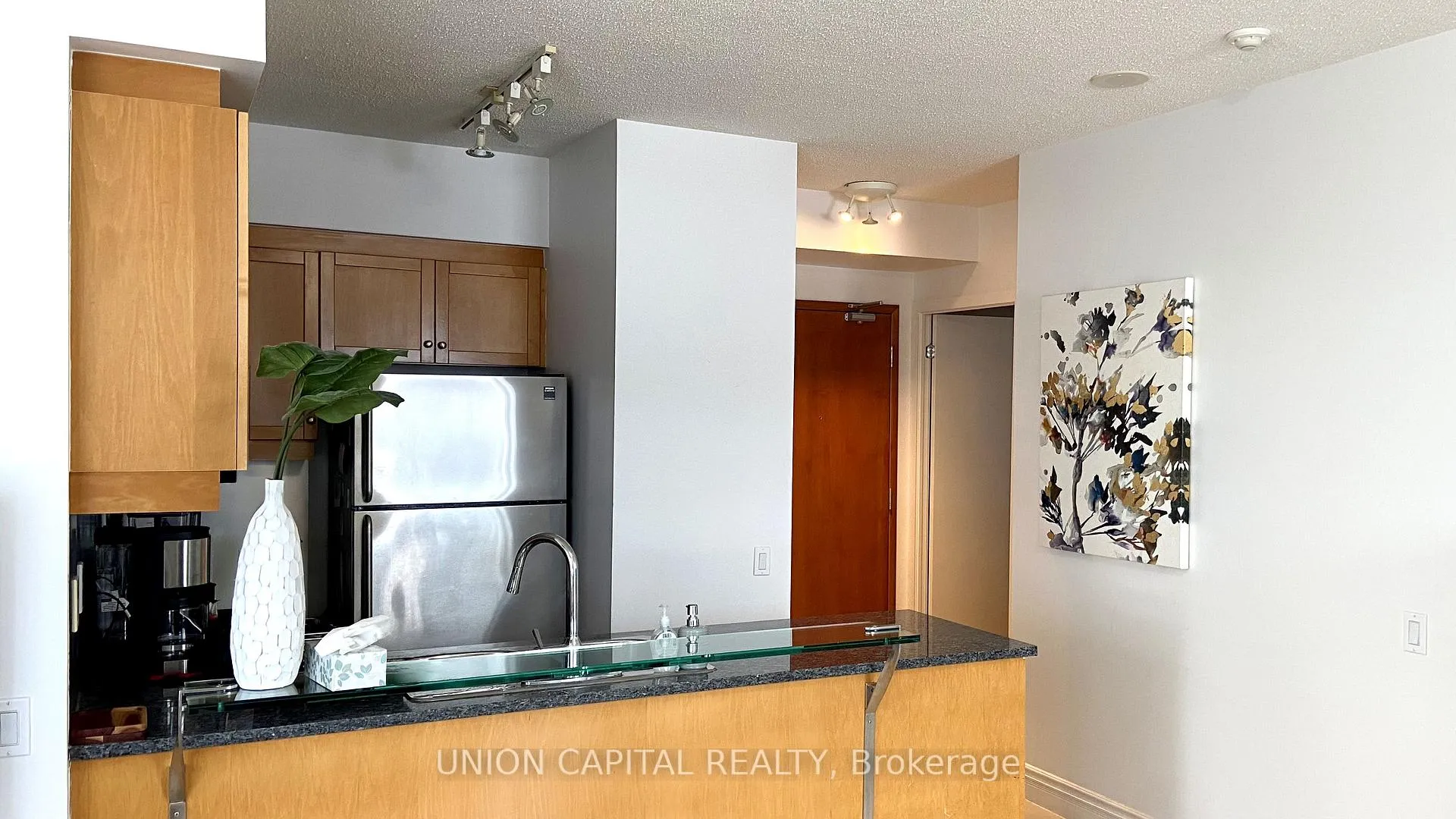 Photo 12 of Unit 812W, 500 Queens Quay W, Toronto, Waterfront Communities — HOMEH