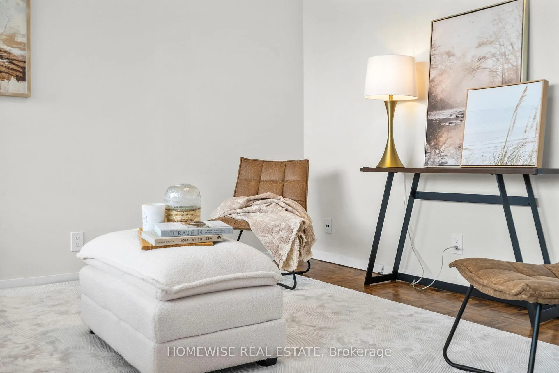 Photo 3 of Unit 1807, 914 Yonge Street, Toronto, The Annex — HOMEH