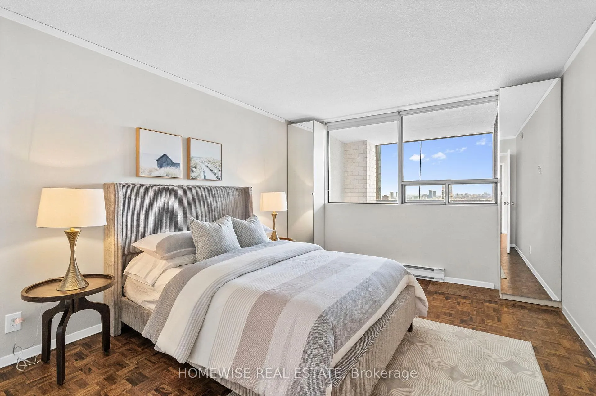 Photo 15 of Unit 1807, 914 Yonge Street, Toronto, The Annex — HOMEH