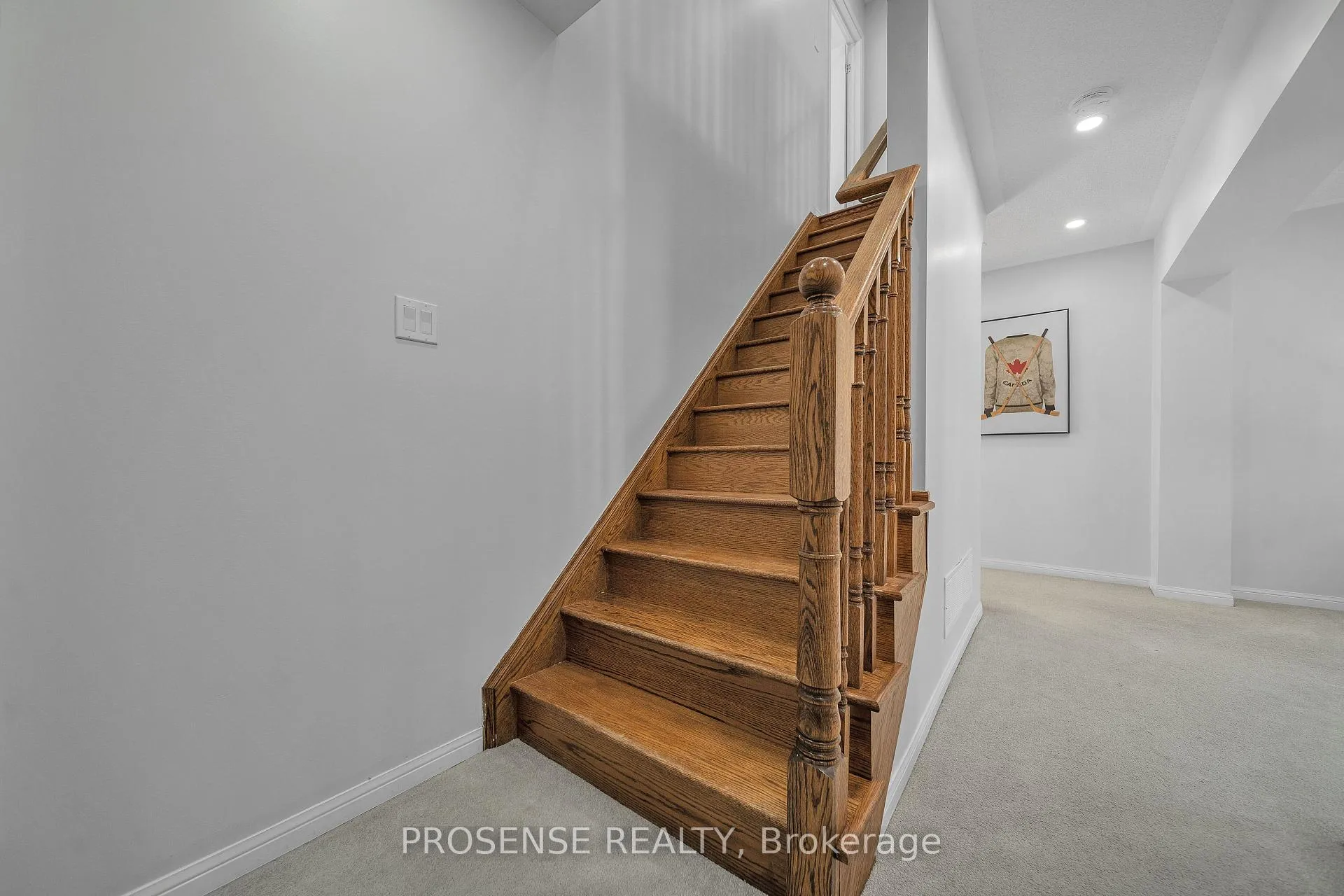 Photo 18 of 28 Mercedes Road, Brampton, Northwest Brampton — HOMEH