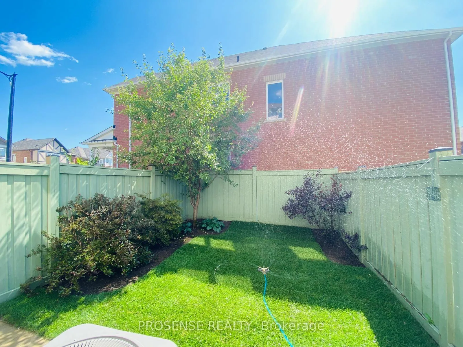 Photo 32 of 28 Mercedes Road, Brampton, Northwest Brampton — HOMEH