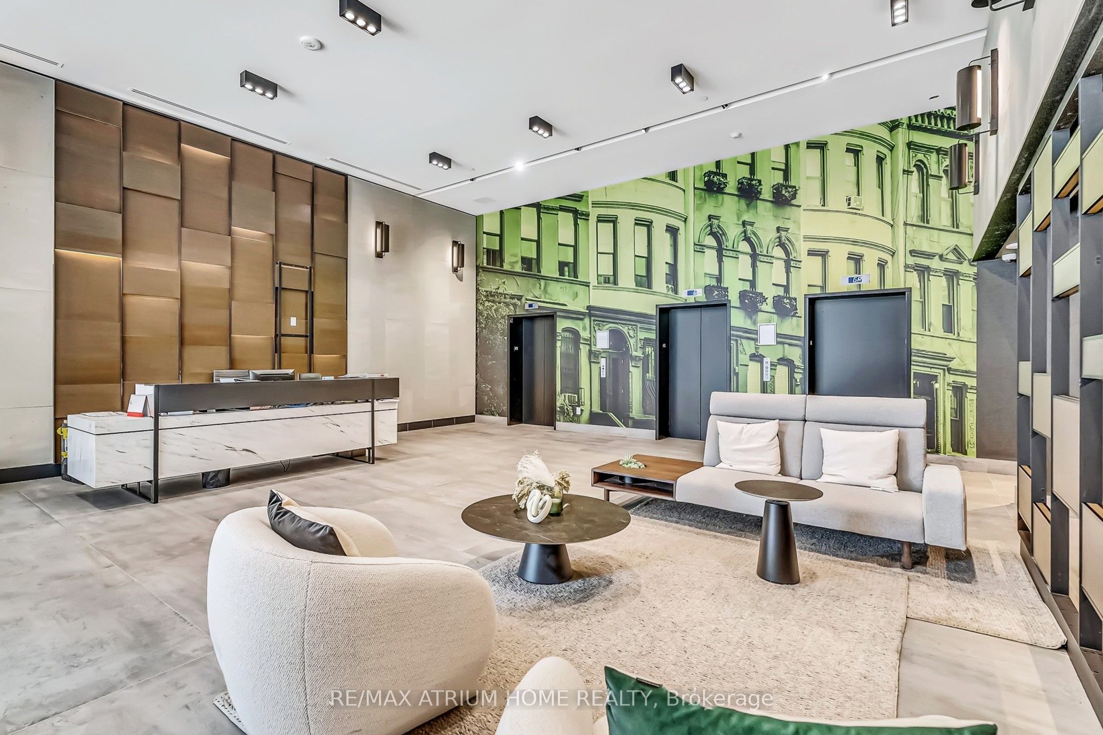 Photo 5 of Unit 1711, 8119 Birchmount Road, Markham, Unionville — HOMEH