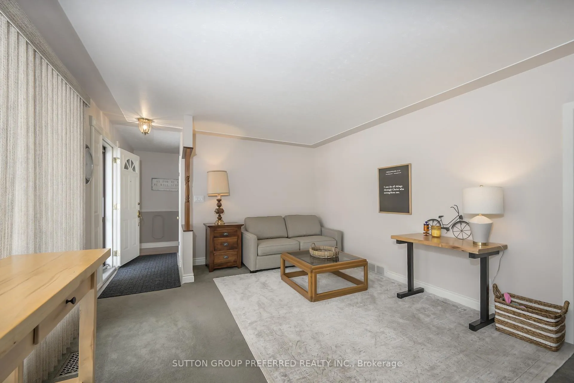 Photo 11 of 268 King Edward Avenue, London, South J — HOMEH