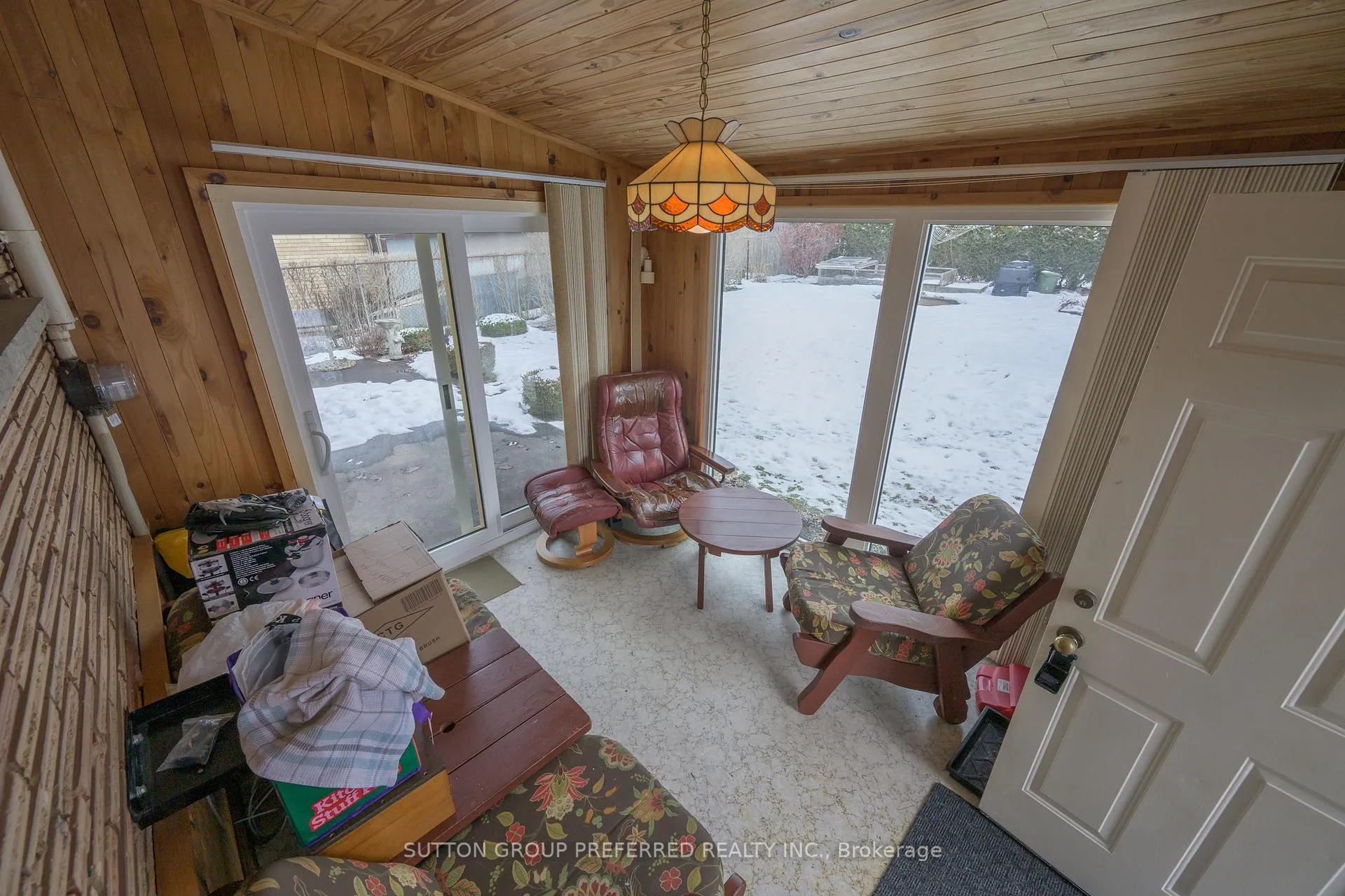 Photo 17 of 268 King Edward Avenue, London, South J — HOMEH