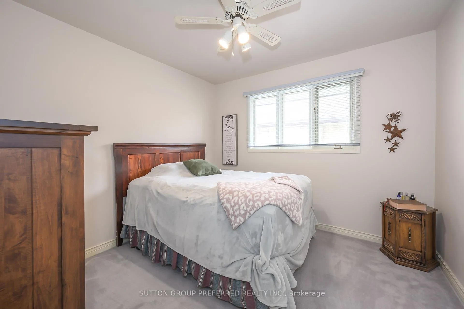 Photo 20 of 268 King Edward Avenue, London, South J — HOMEH
