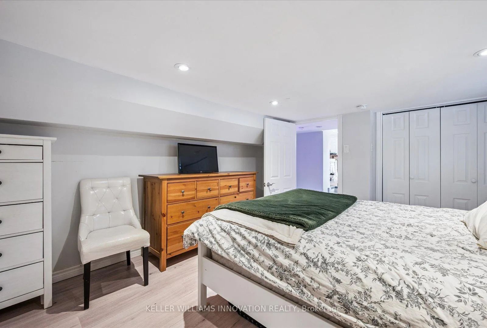 Photo 14 of Unit Lower Unit, 306 Shelley Drive, Kitchener — HOMEH