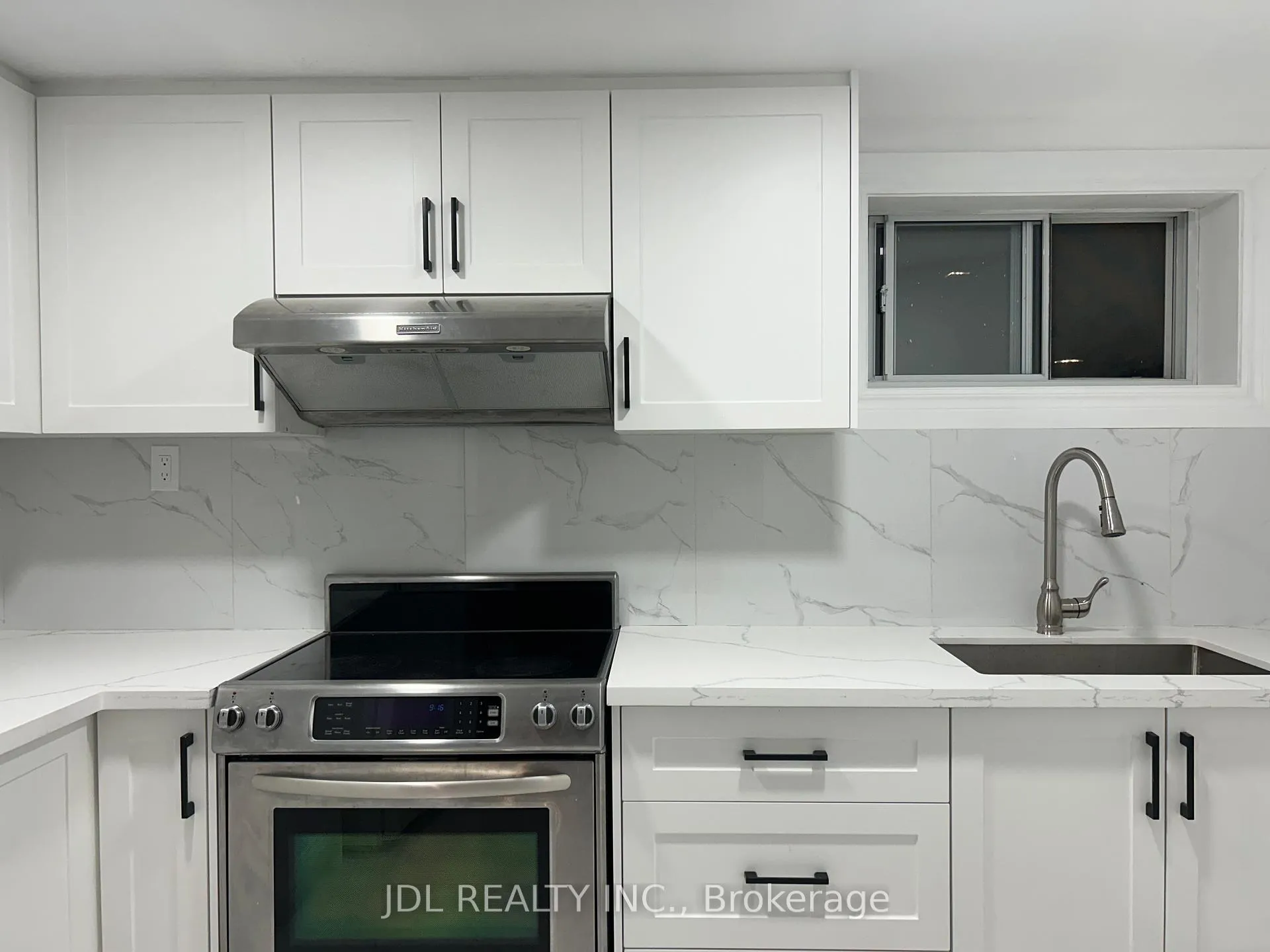 Photo 2 of Unit Unit A, bsmt, 110 Robin St Street, Markham, Bullock — HOMEH