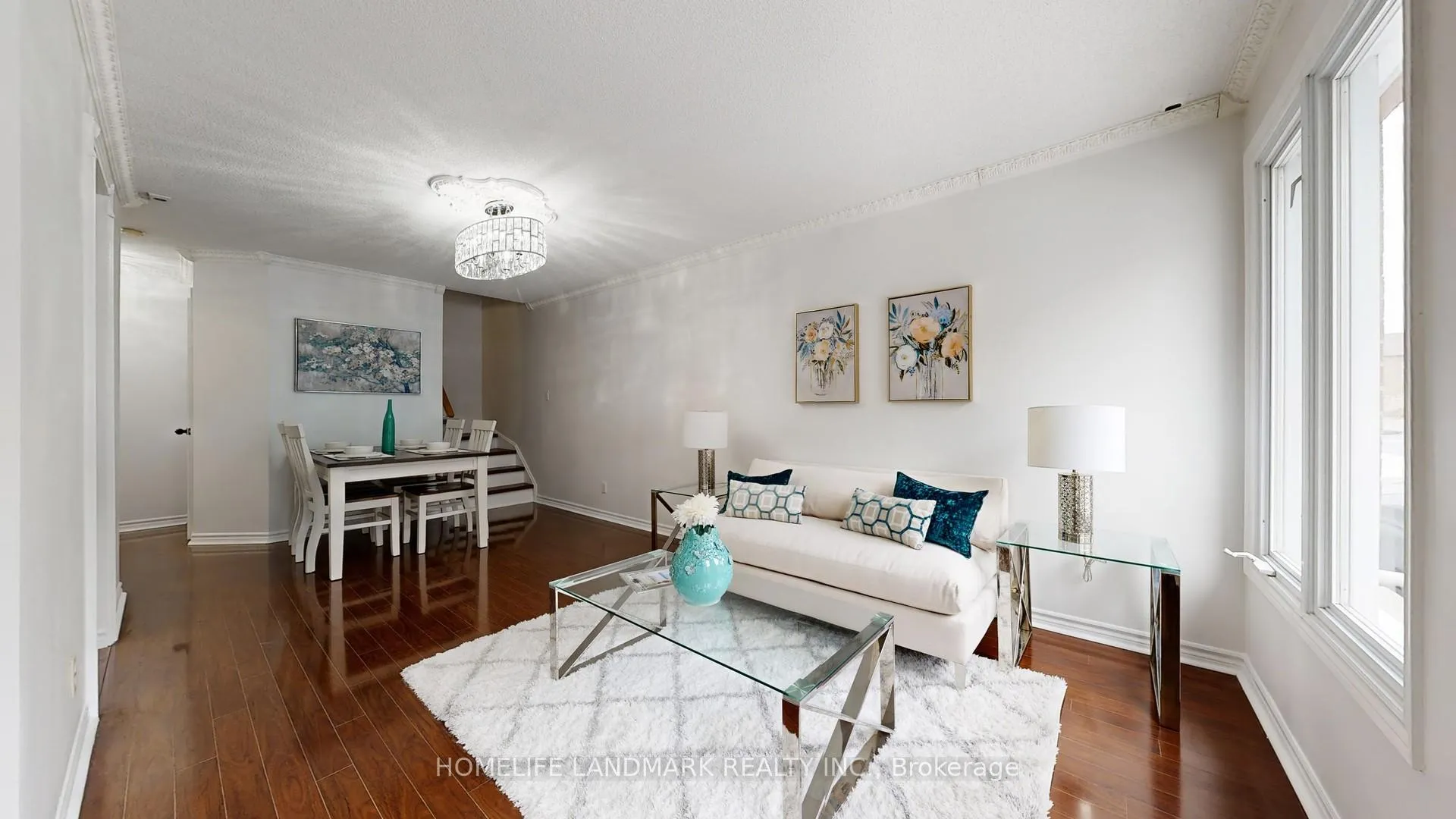 Photo 7 of Unit 54, 151 Townsgate Drive, Vaughan, Crestwood-Springfarm-Yorkhill — HOMEH