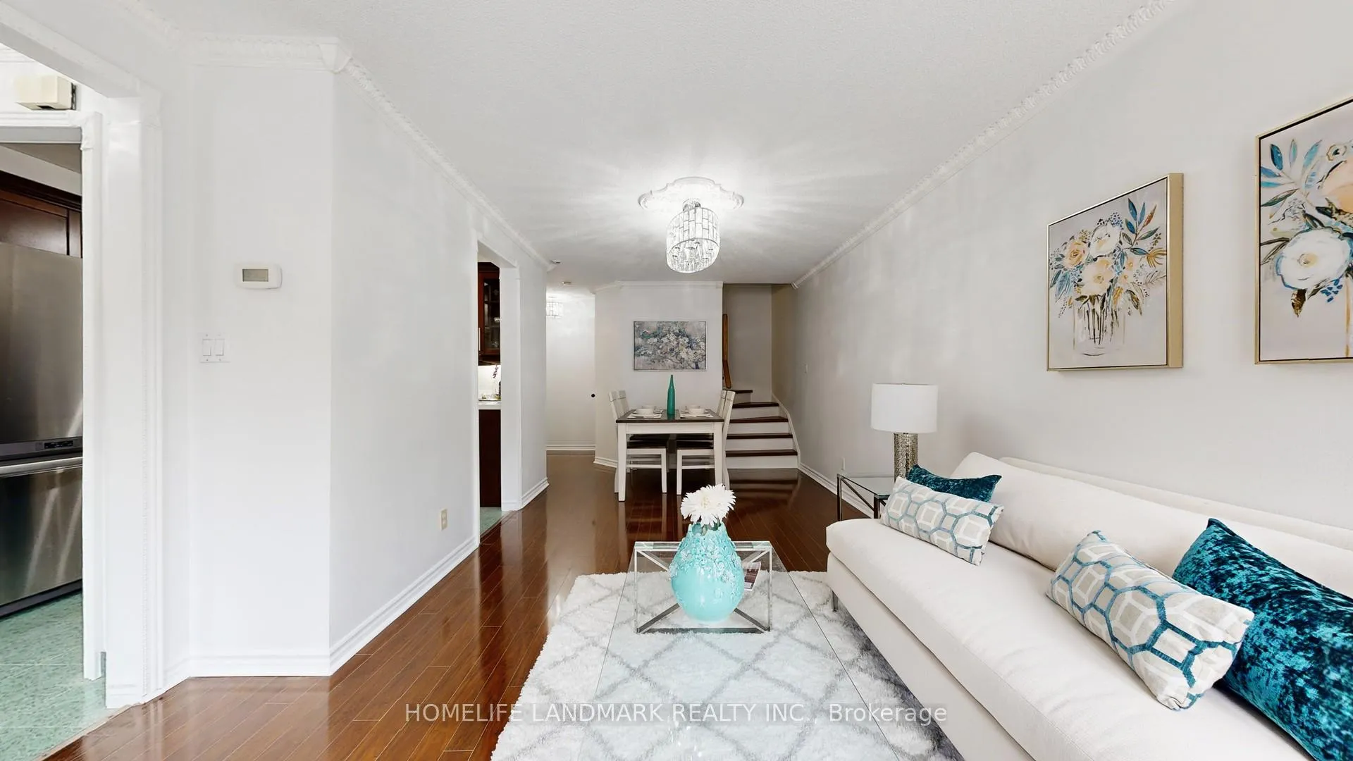 Photo 8 of Unit 54, 151 Townsgate Drive, Vaughan, Crestwood-Springfarm-Yorkhill — HOMEH