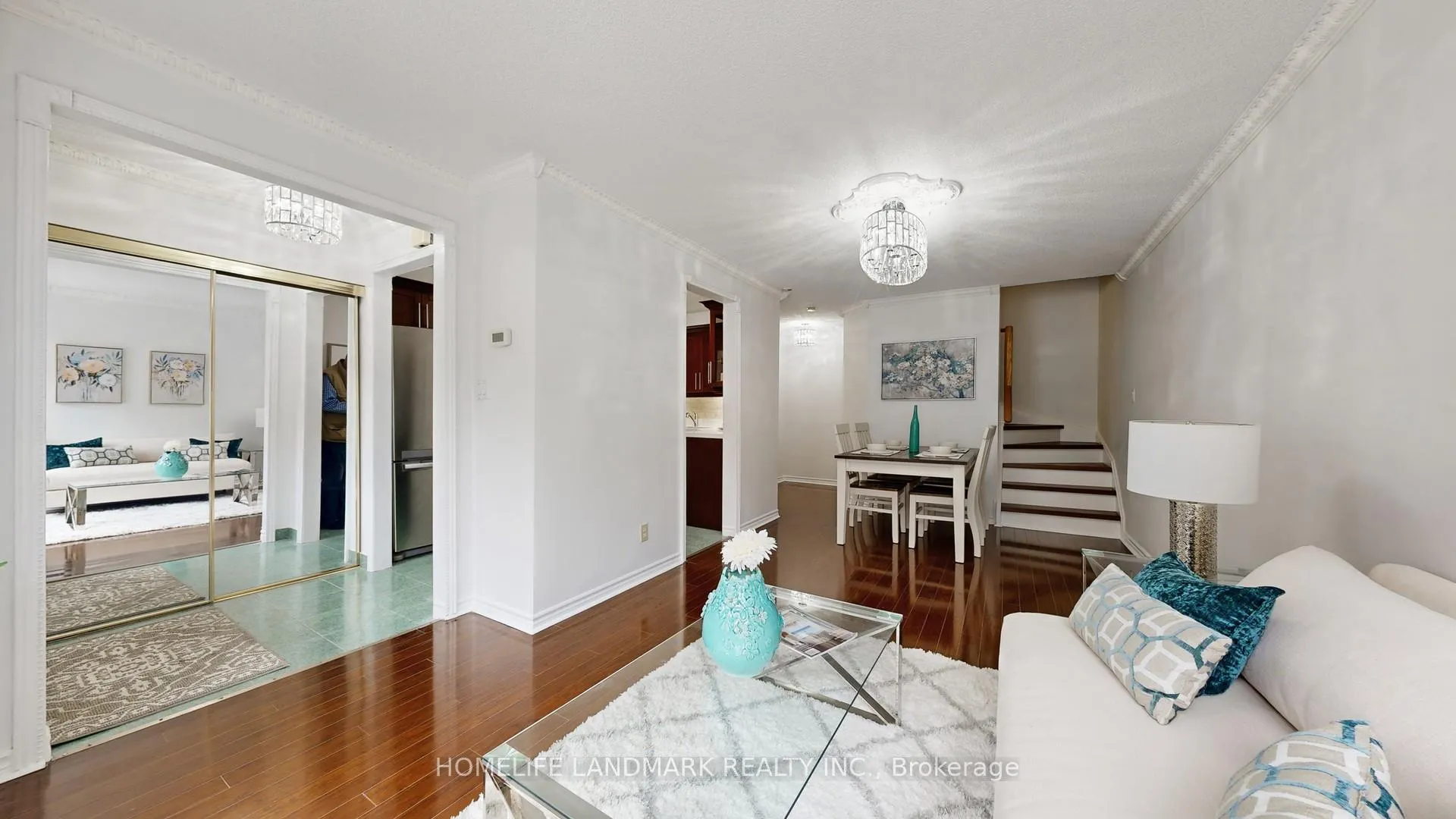 Photo 9 of Unit 54, 151 Townsgate Drive, Vaughan, Crestwood-Springfarm-Yorkhill — HOMEH