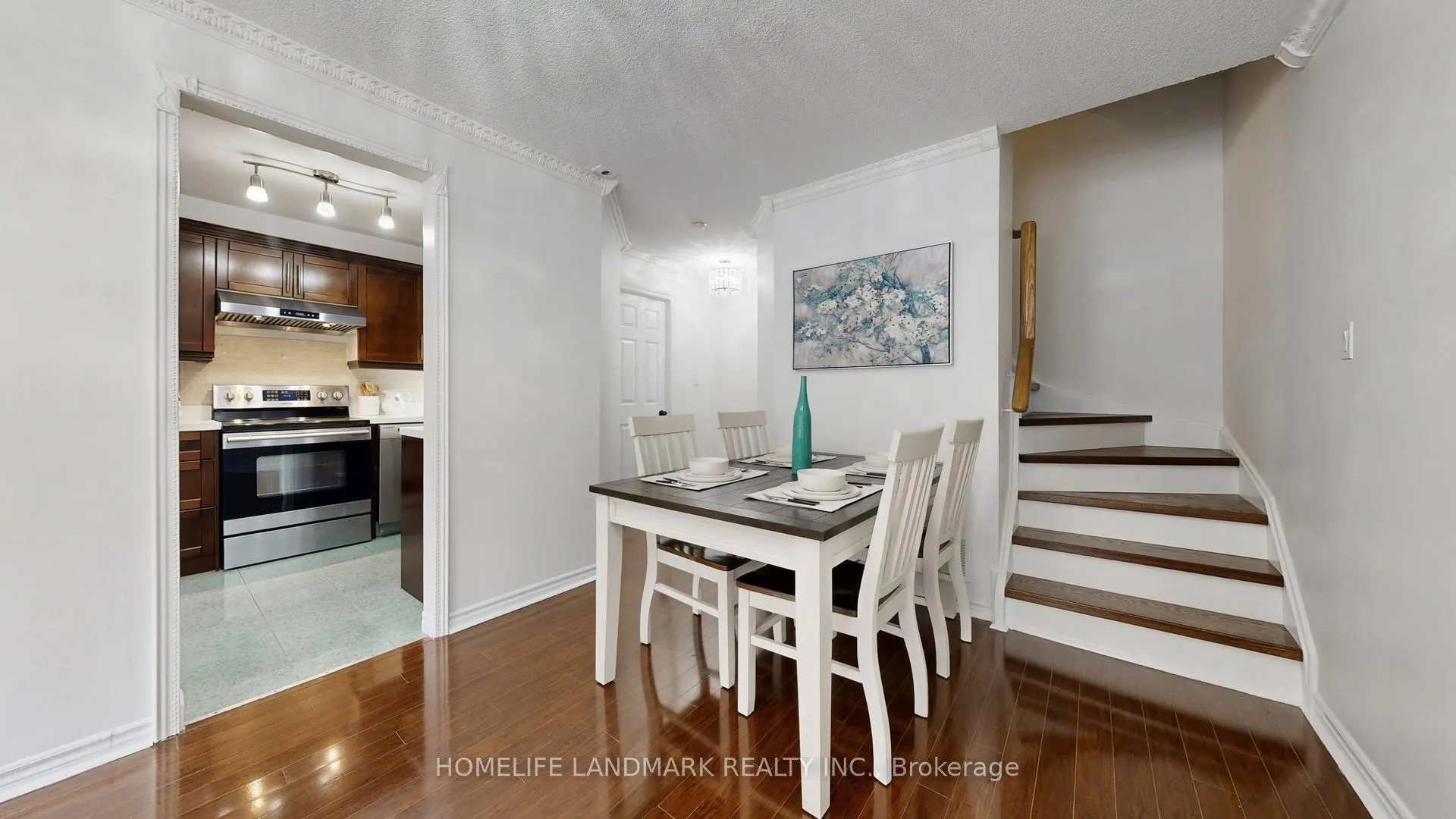 Photo 10 of Unit 54, 151 Townsgate Drive, Vaughan, Crestwood-Springfarm-Yorkhill — HOMEH
