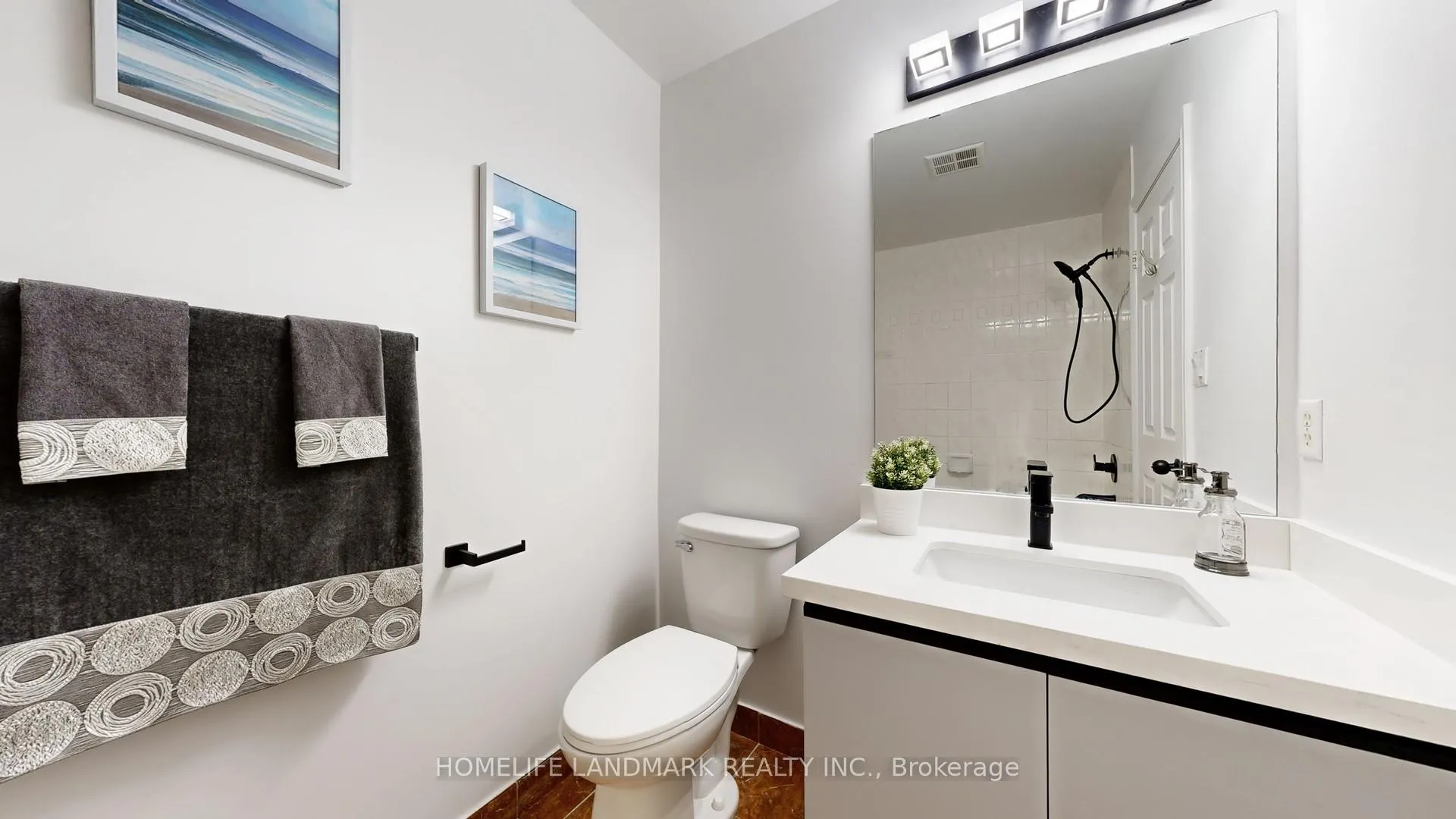 Photo 37 of Unit 54, 151 Townsgate Drive, Vaughan, Crestwood-Springfarm-Yorkhill — HOMEH