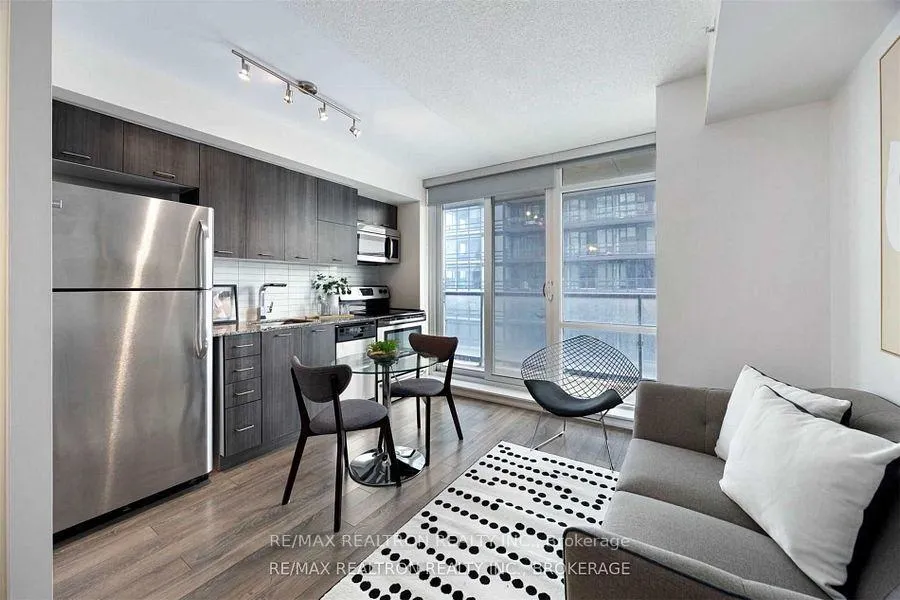 Photo 2 of Unit 1306, 20 Joe Shuster Way, Toronto, Niagara — HOMEH