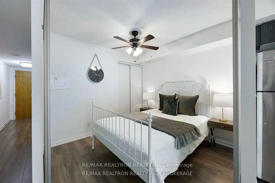 Photo 7 of Unit 1306, 20 Joe Shuster Way, Toronto, Niagara — HOMEH