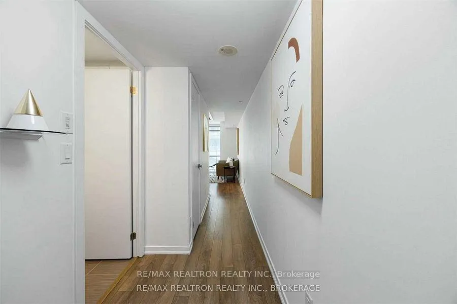Photo 9 of Unit 1306, 20 Joe Shuster Way, Toronto, Niagara — HOMEH