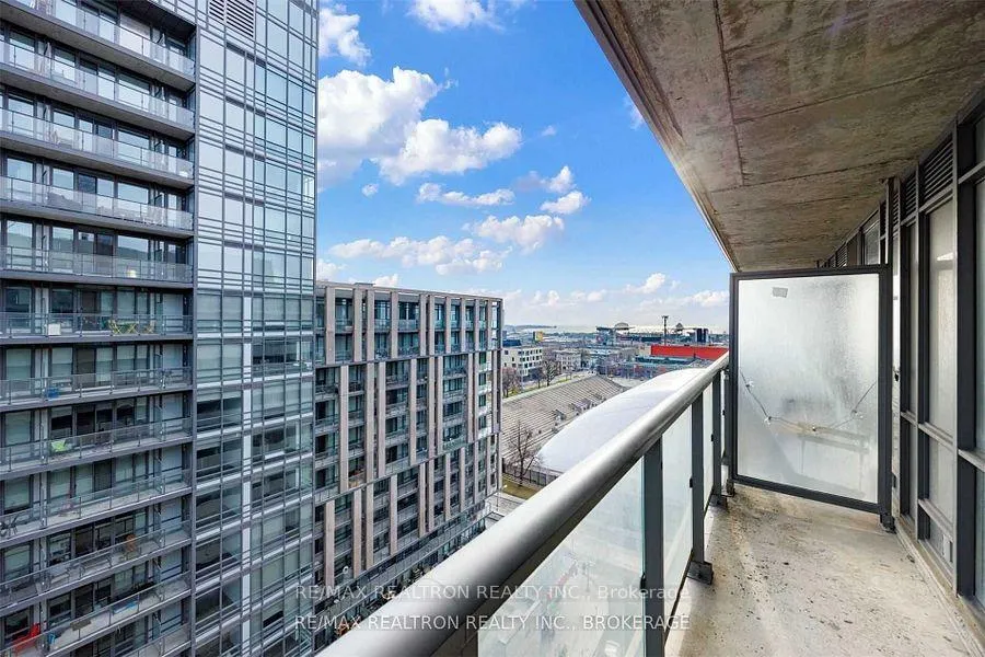 Photo 13 of Unit 1306, 20 Joe Shuster Way, Toronto, Niagara — HOMEH