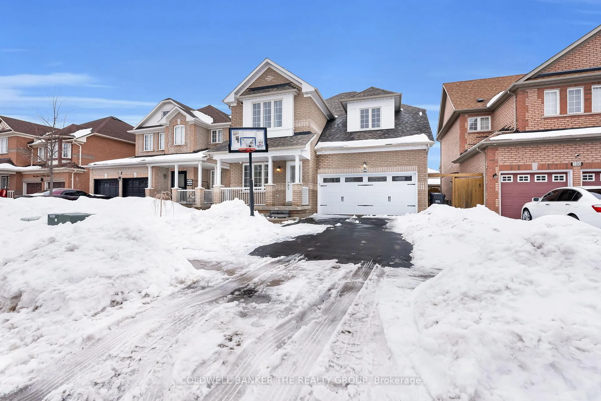 Photo 1 of 98 Masters Green Crescent, Brampton, Snelgrove — HOMEH