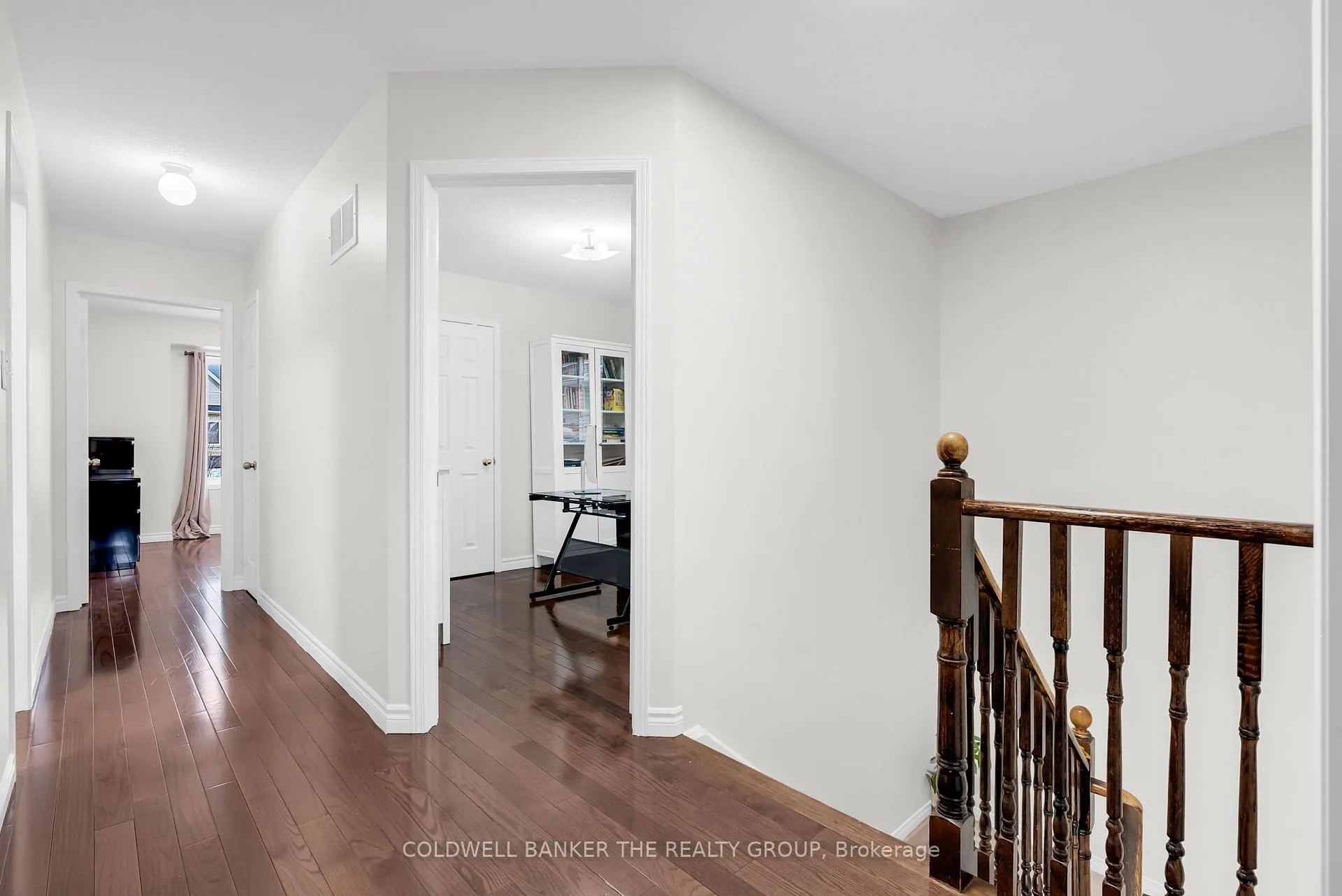 Photo 26 of 98 Masters Green Crescent, Brampton, Snelgrove — HOMEH