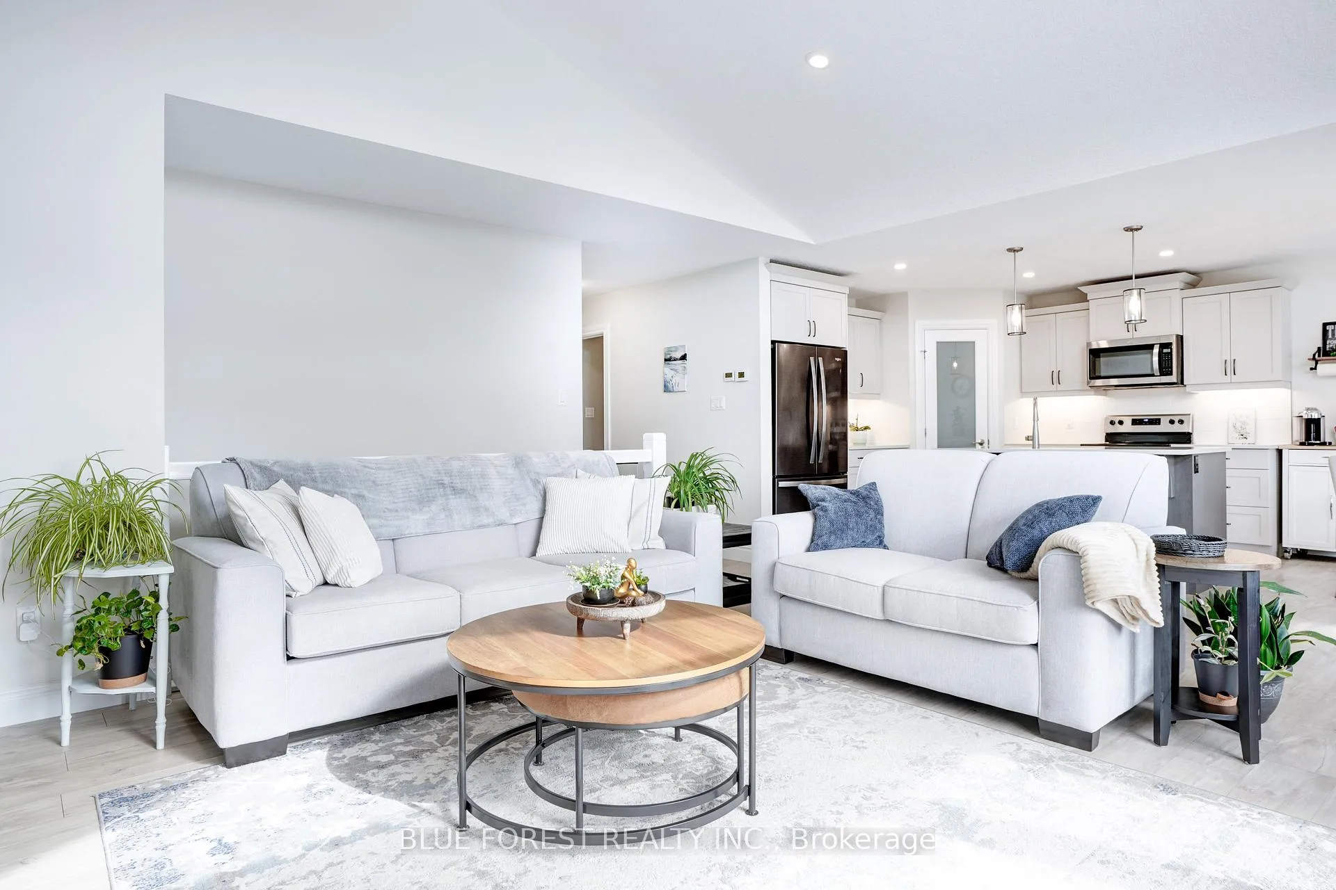 Photo 15 of 12 Auburn Drive, St. Thomas — HOMEH