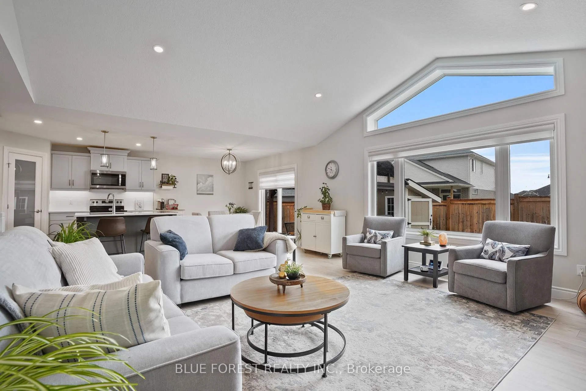 Photo 19 of 12 Auburn Drive, St. Thomas — HOMEH