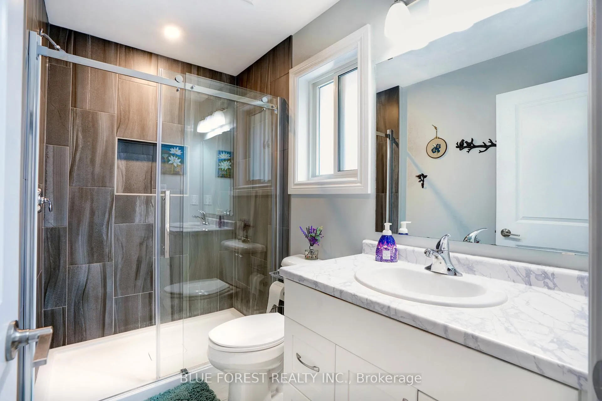 Photo 23 of 12 Auburn Drive, St. Thomas — HOMEH