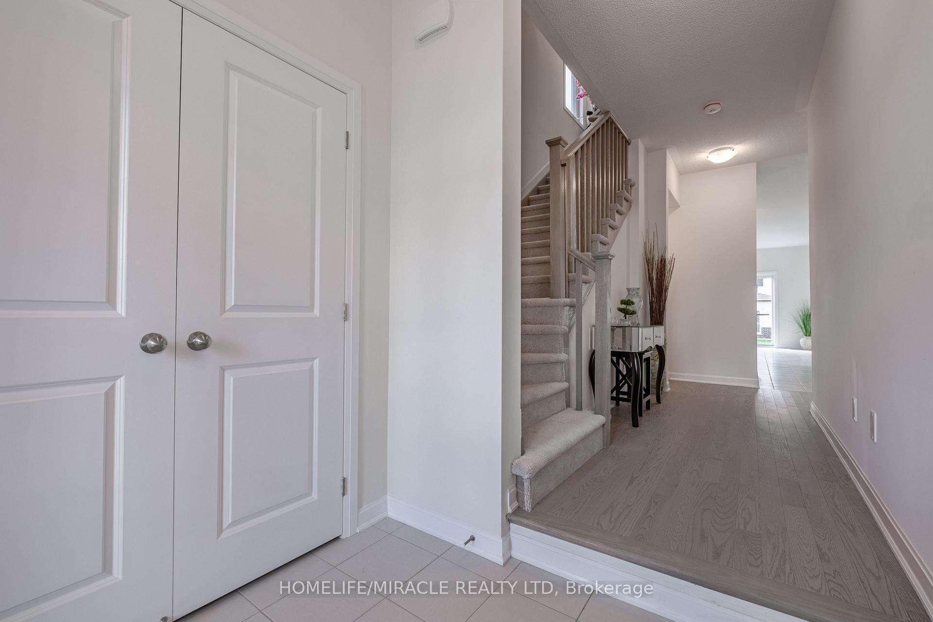 Photo 4 of 119 Oakmont Drive, Loyalist, Bath — HOMEH