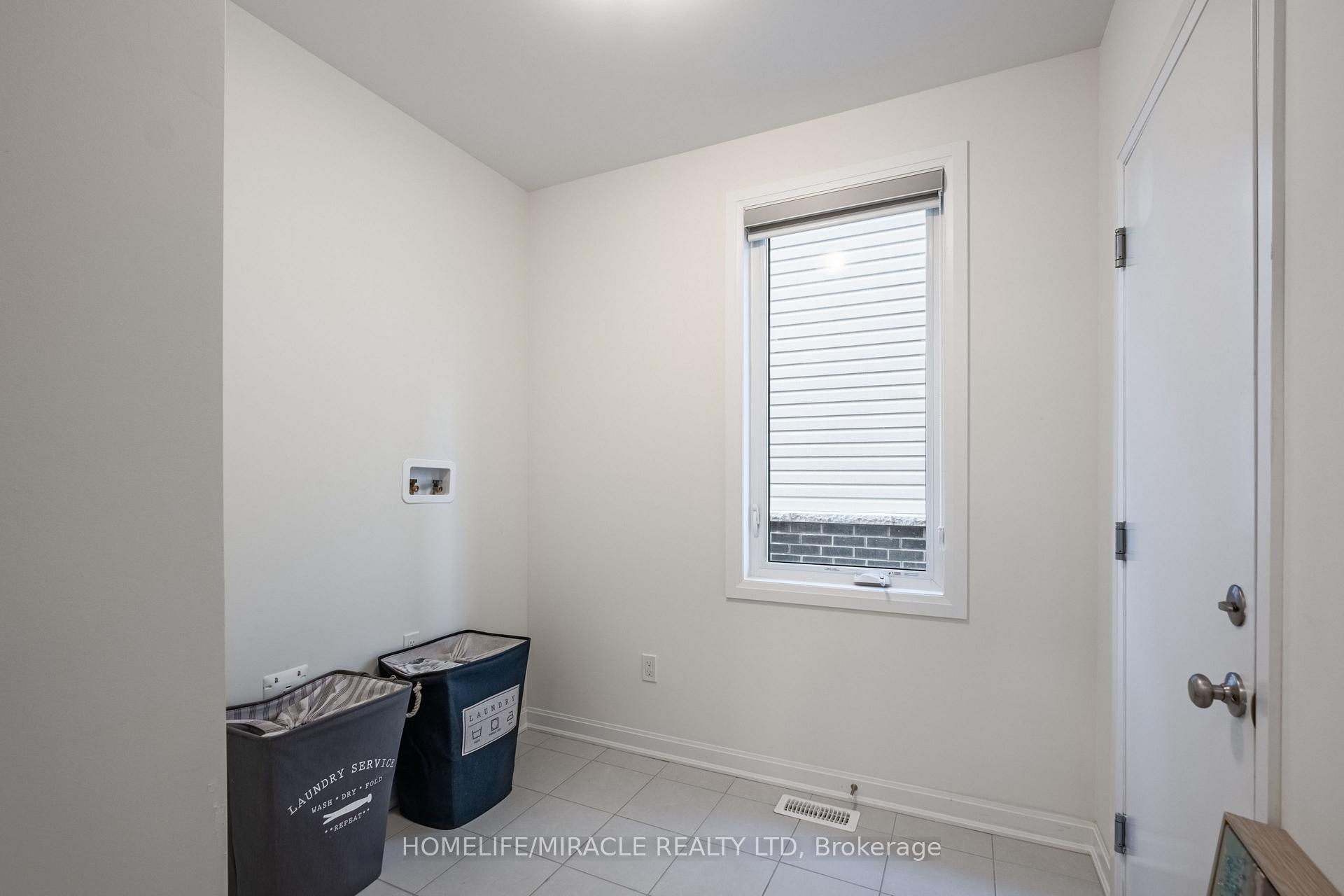 Photo 14 of 119 Oakmont Drive, Loyalist, Bath — HOMEH