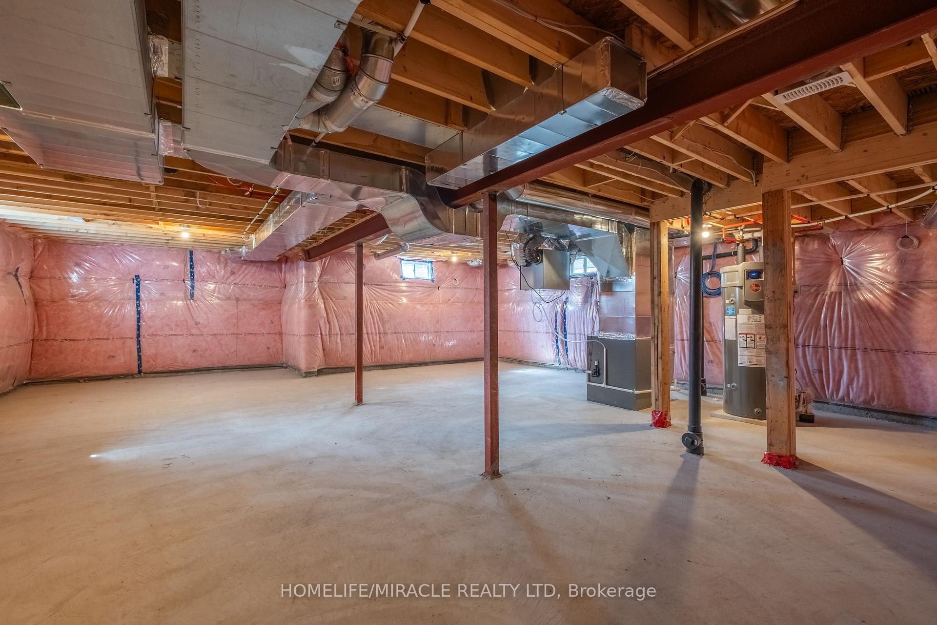 Photo 33 of 119 Oakmont Drive, Loyalist, Bath — HOMEH
