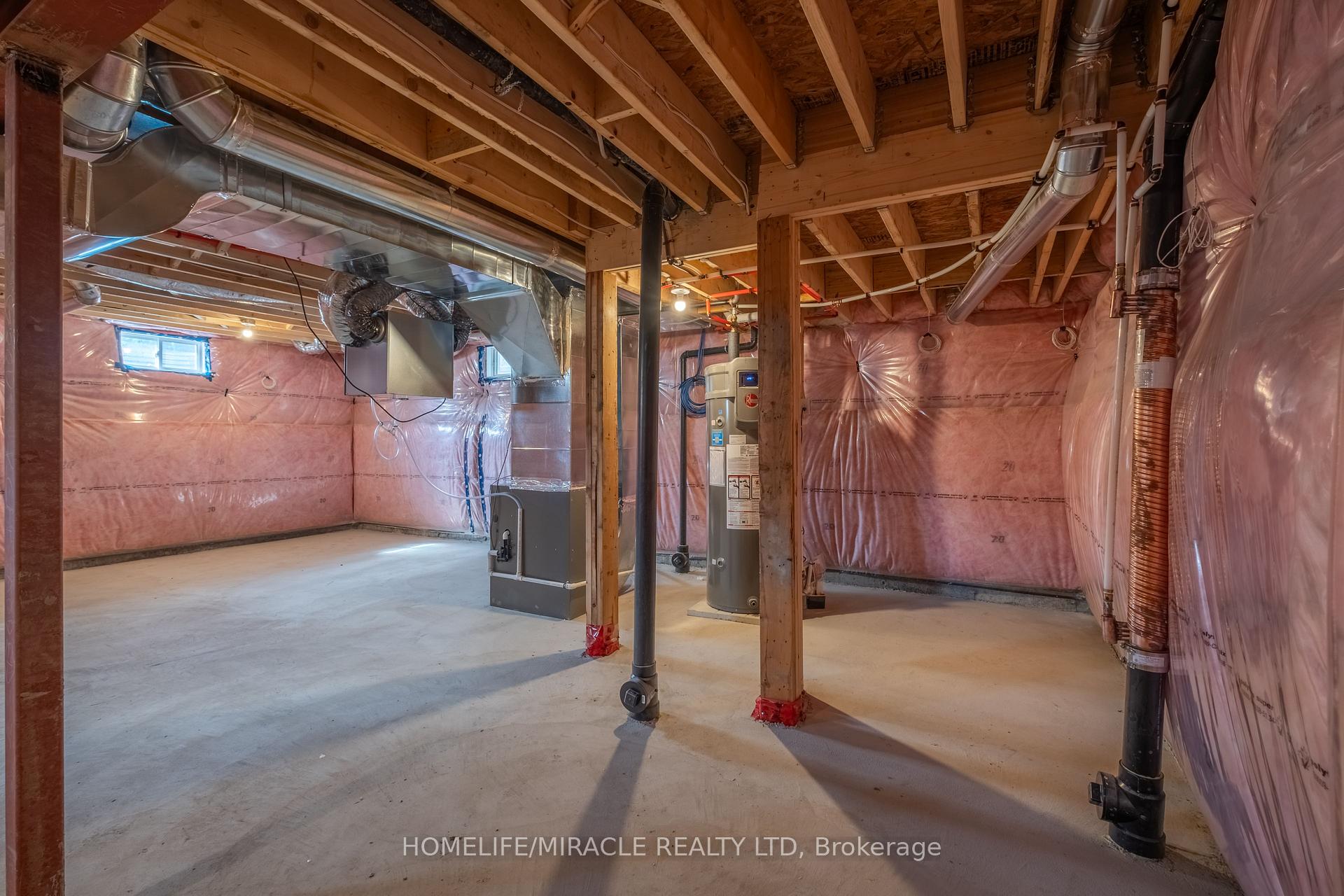 Photo 35 of 119 Oakmont Drive, Loyalist, Bath — HOMEH