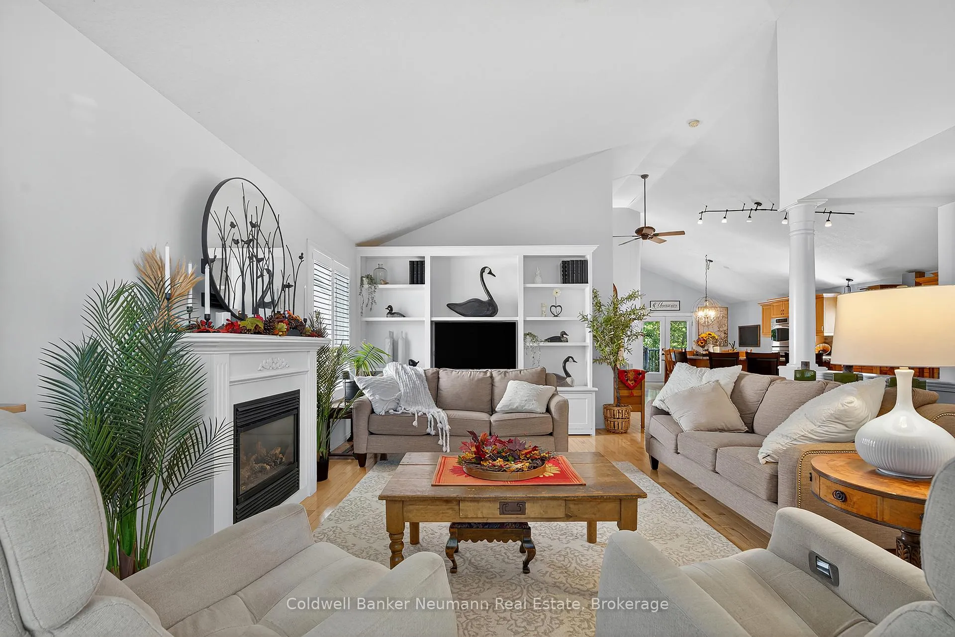 Photo 6 of 17 Milson Crescent, Guelph, Kortright Hills — HOMEH