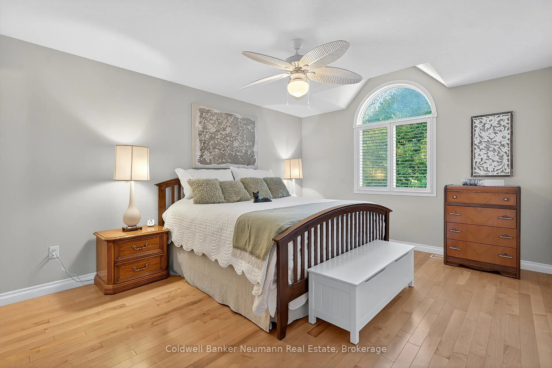 Photo 19 of 17 Milson Crescent, Guelph, Kortright Hills — HOMEH
