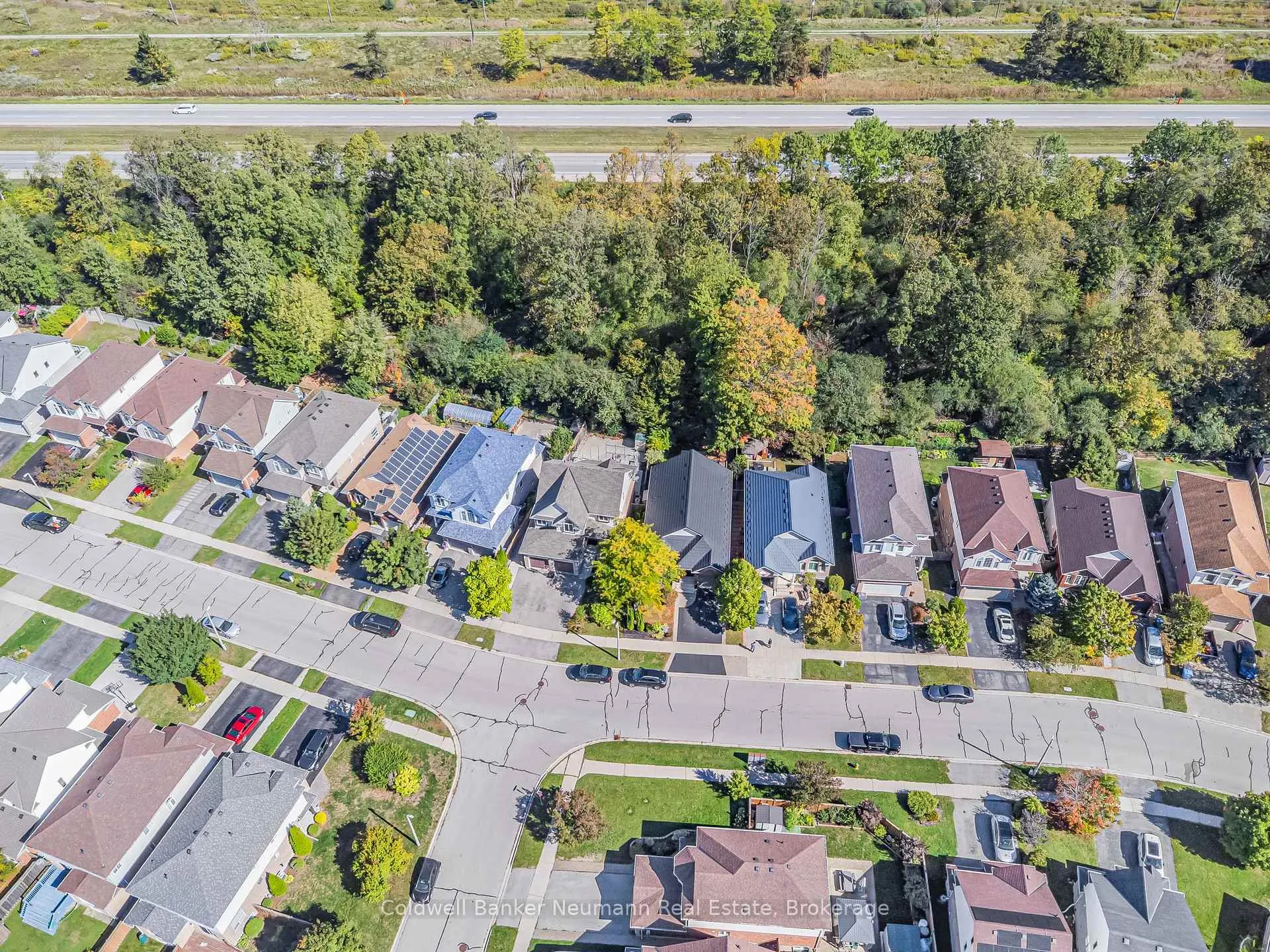Photo 34 of 17 Milson Crescent, Guelph, Kortright Hills — HOMEH